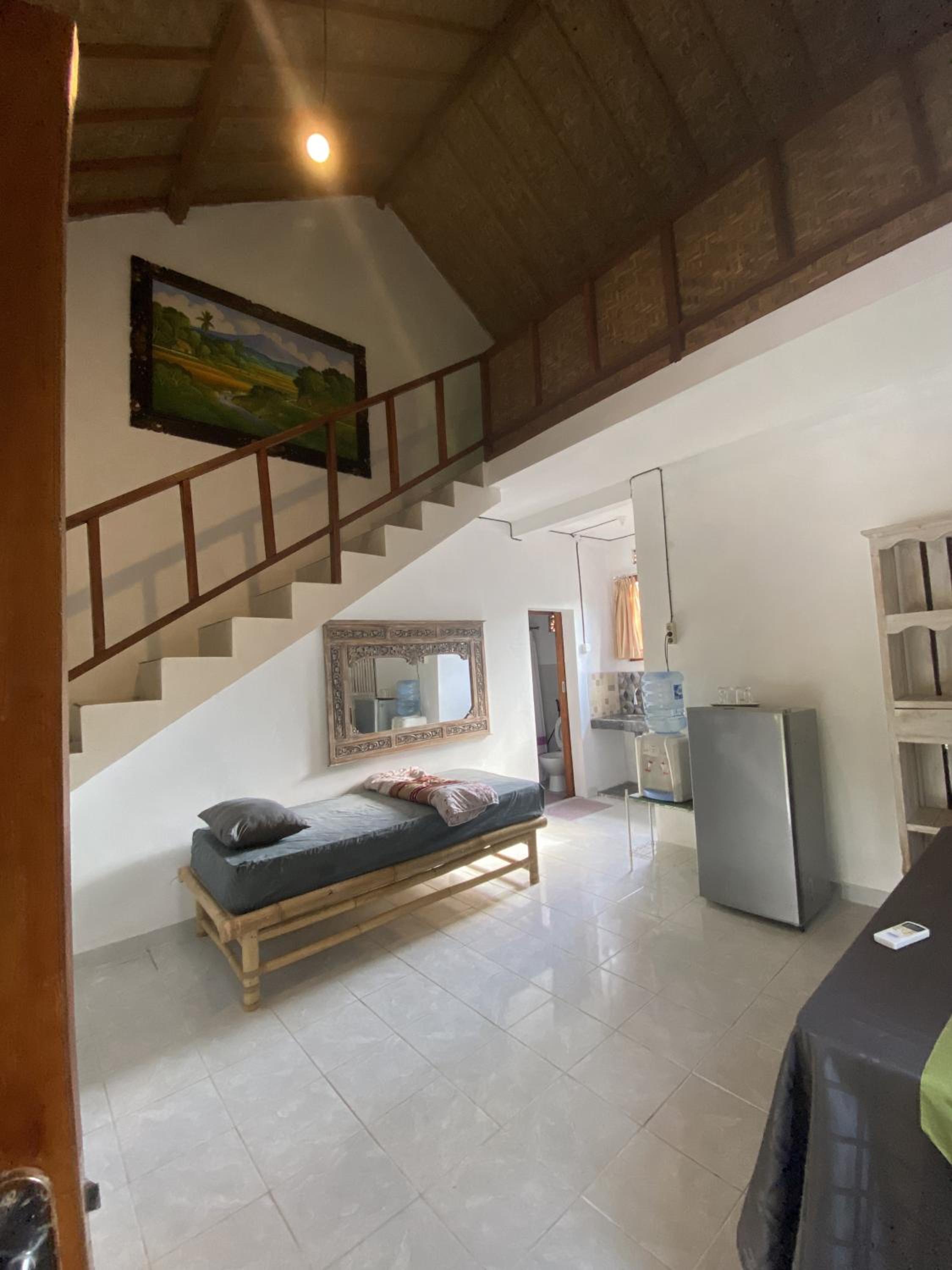Basic Triple Room