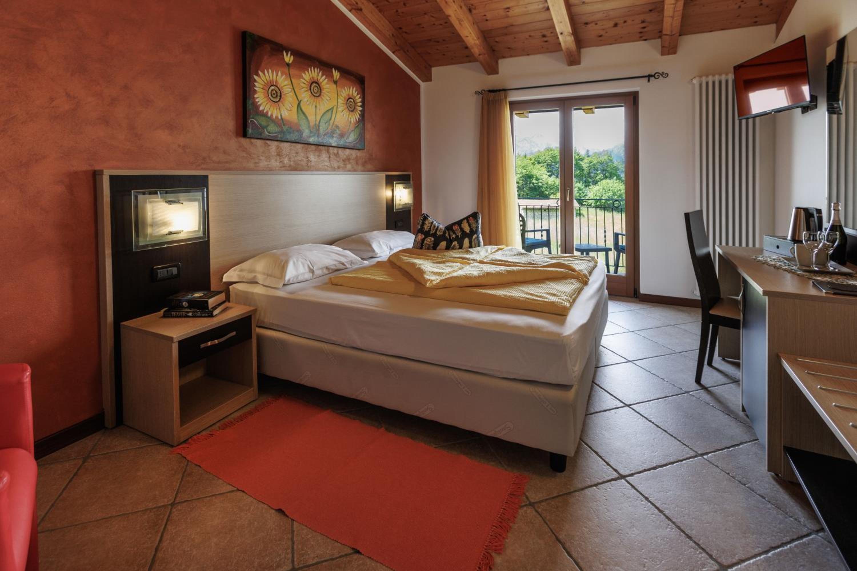 Double Room - Photo 2