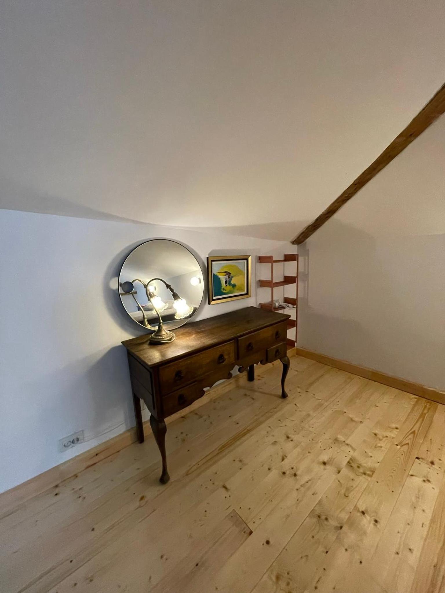Studio with Terrace - Photo 8