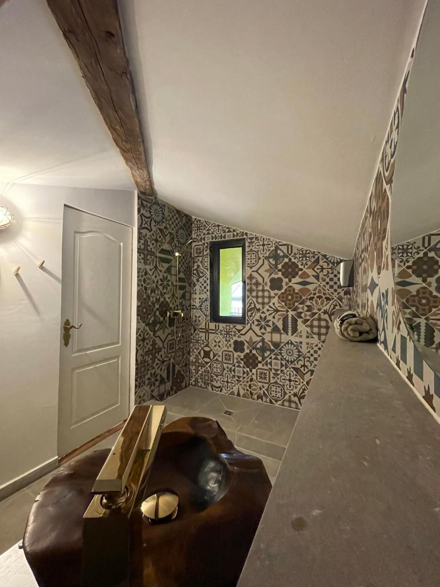 Studio with Terrace - Photo 15