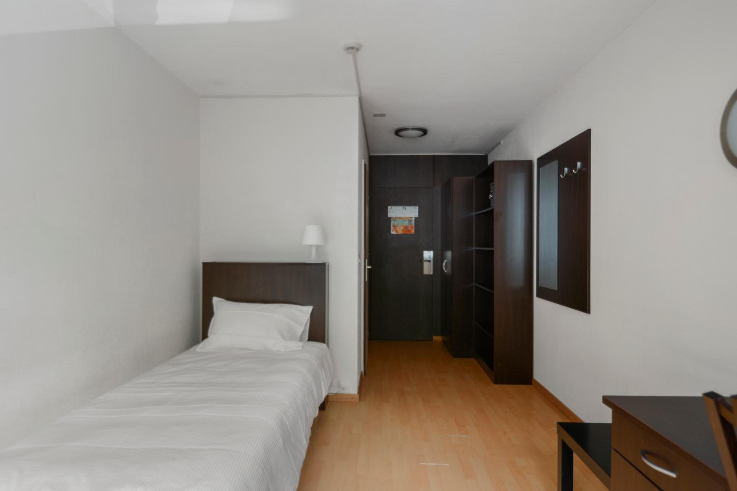 Economy Single Room
