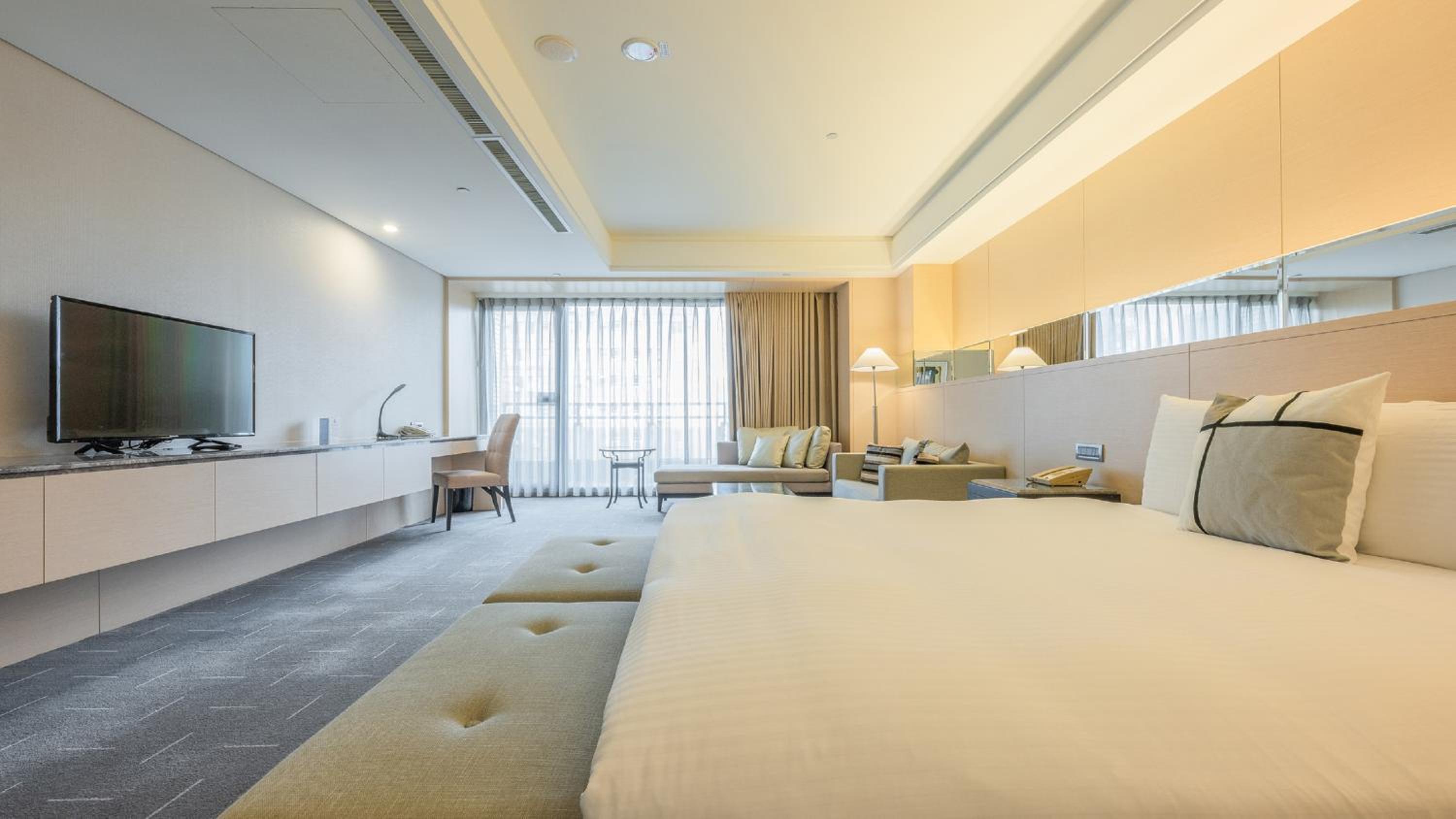Deluxe Double Suite - Photo 6