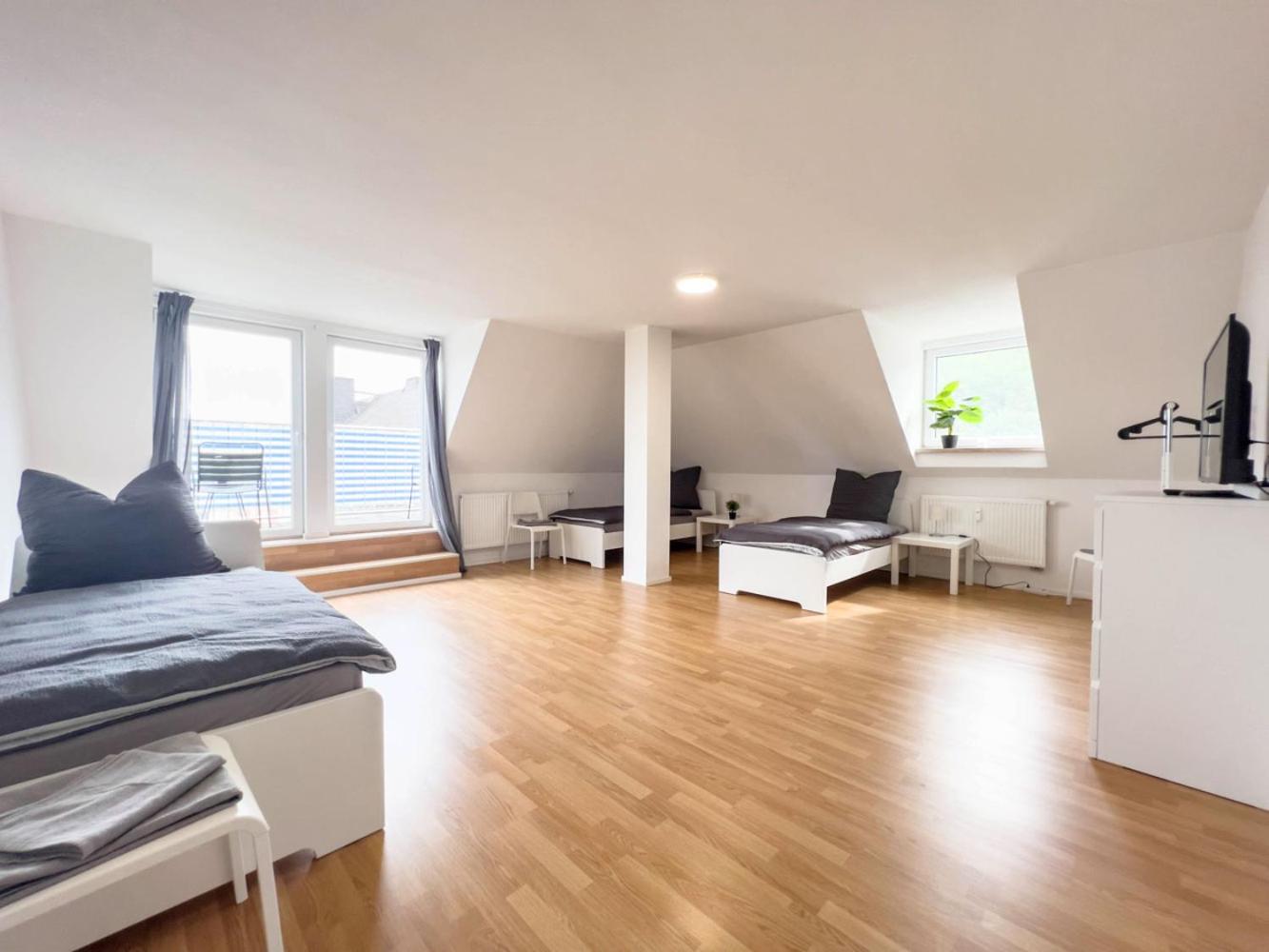 Three-Bedroom Apartment photo 1