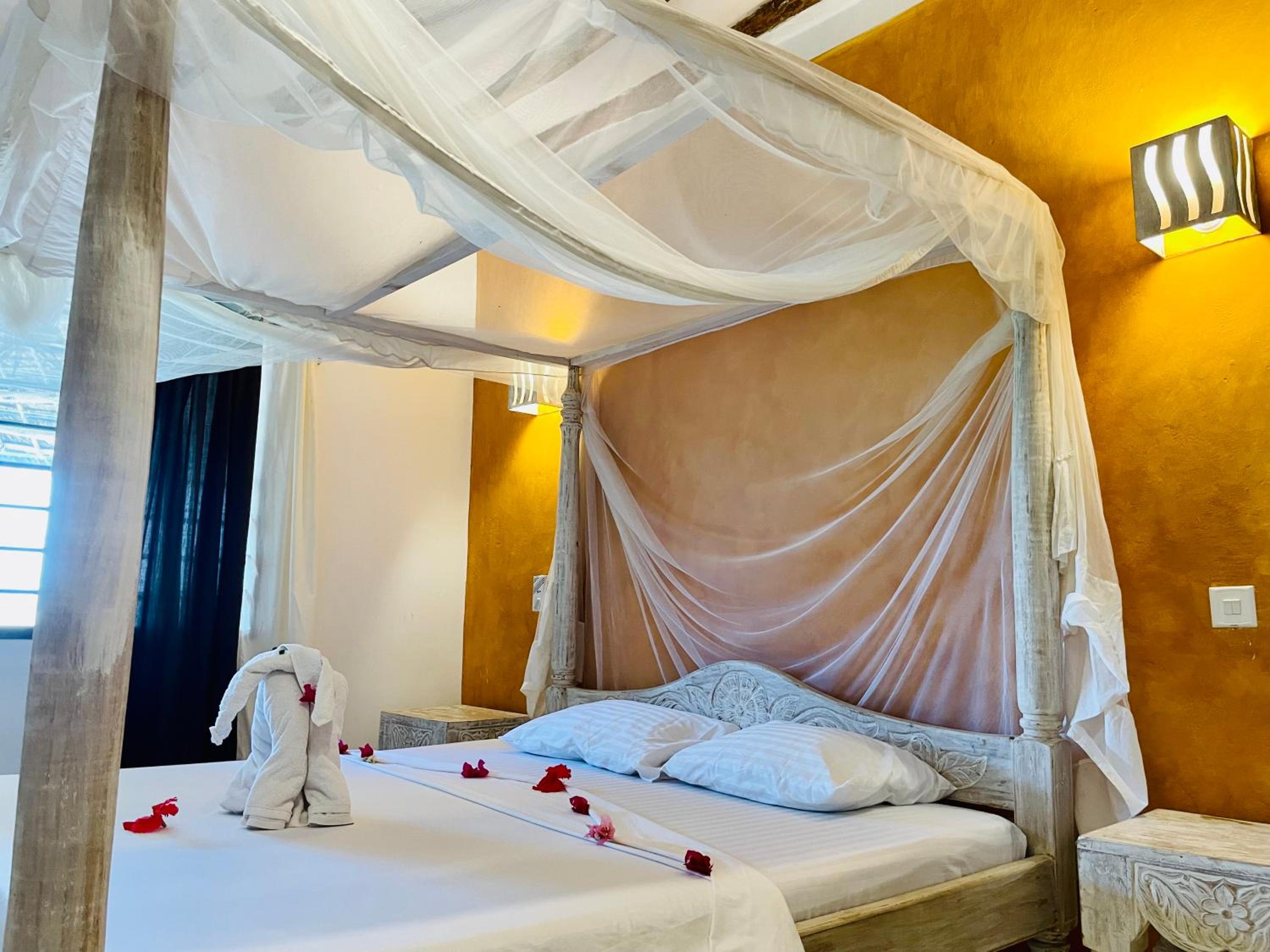 Large Double Room