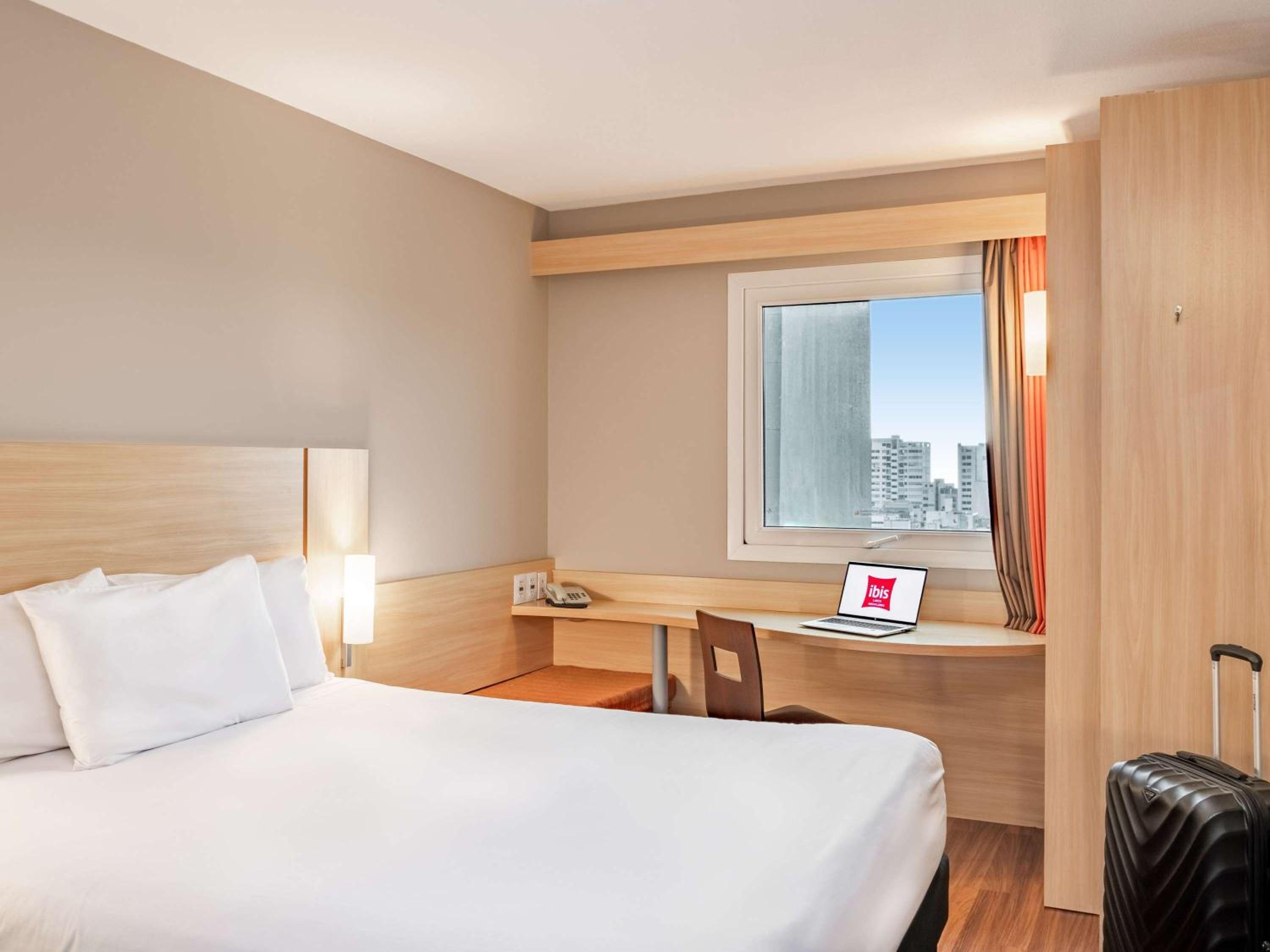 Standard Double Room - Photo 9