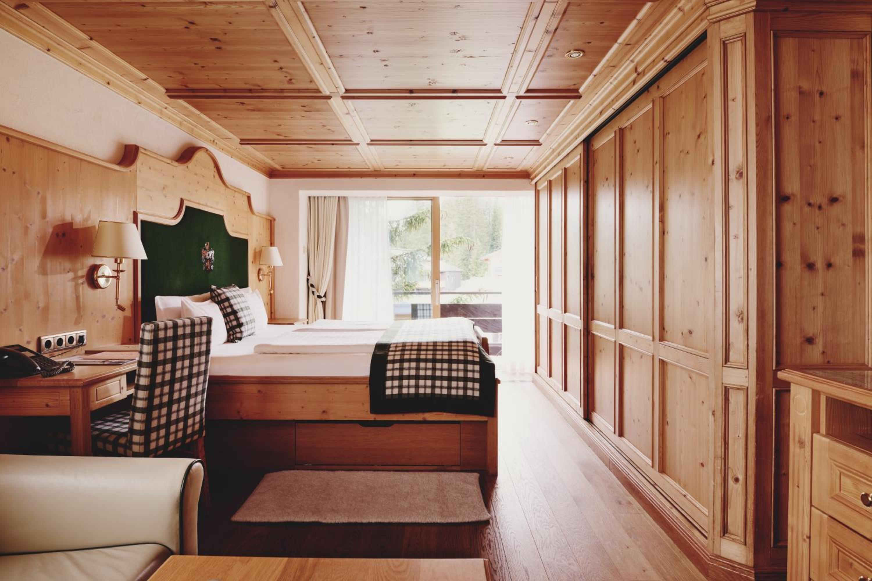 Suite photo 1