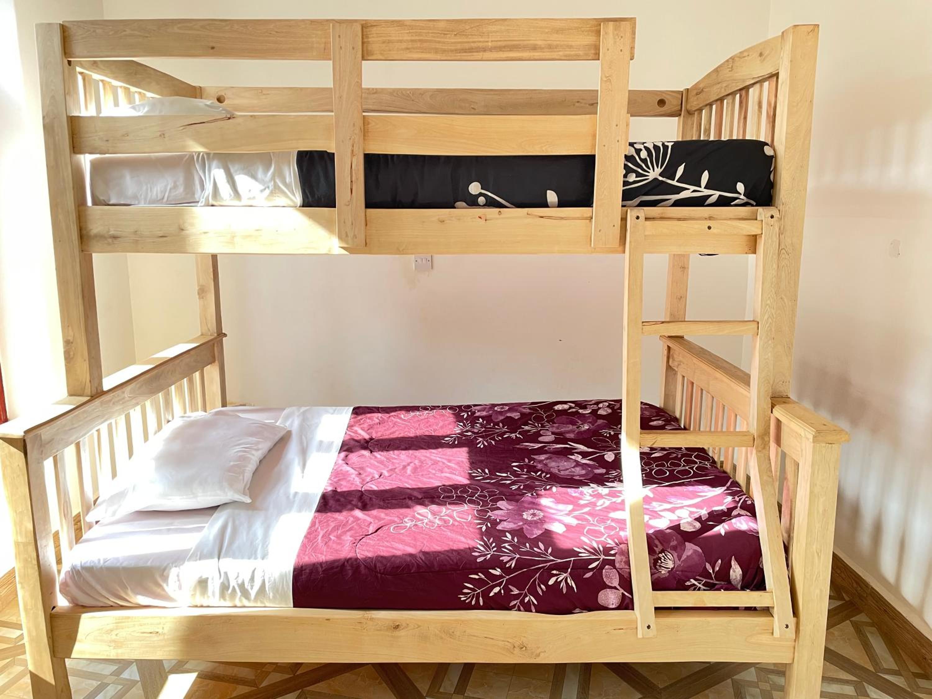 Two-Bedroom Apartment with Balcony photo 1