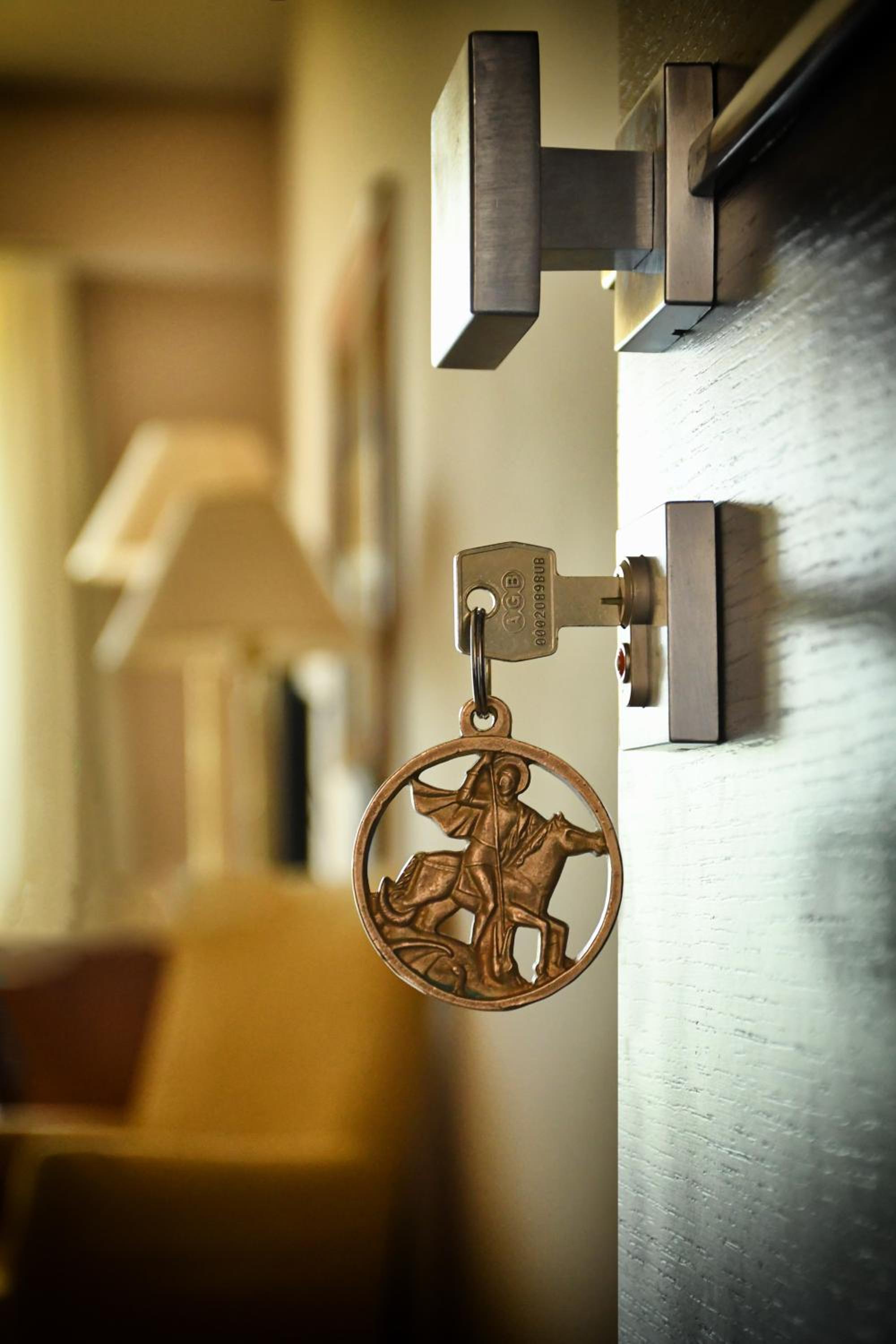 Classic Double or Twin Room with Spa Access - Photo 1