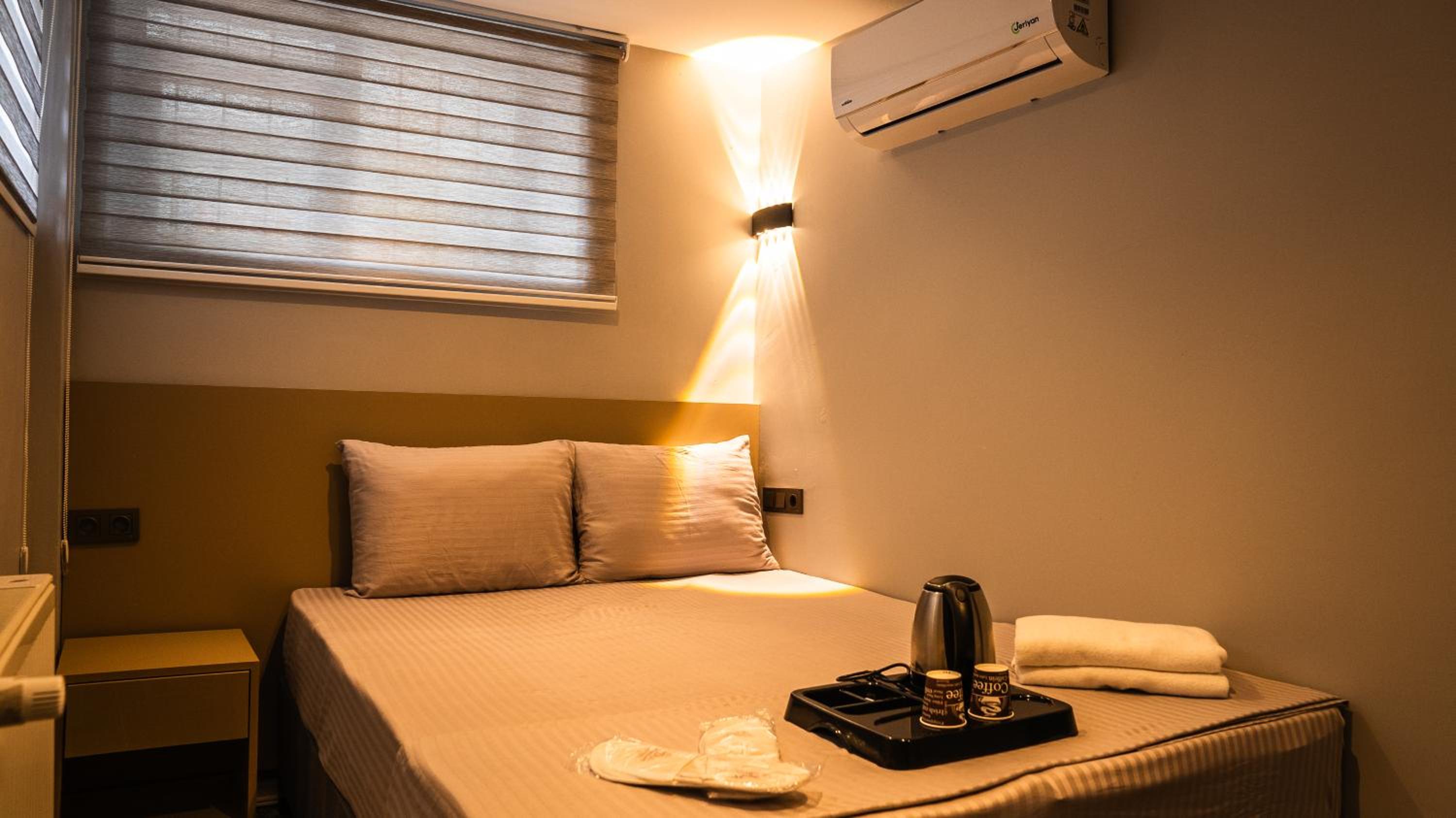 Economy Double Room photo 2