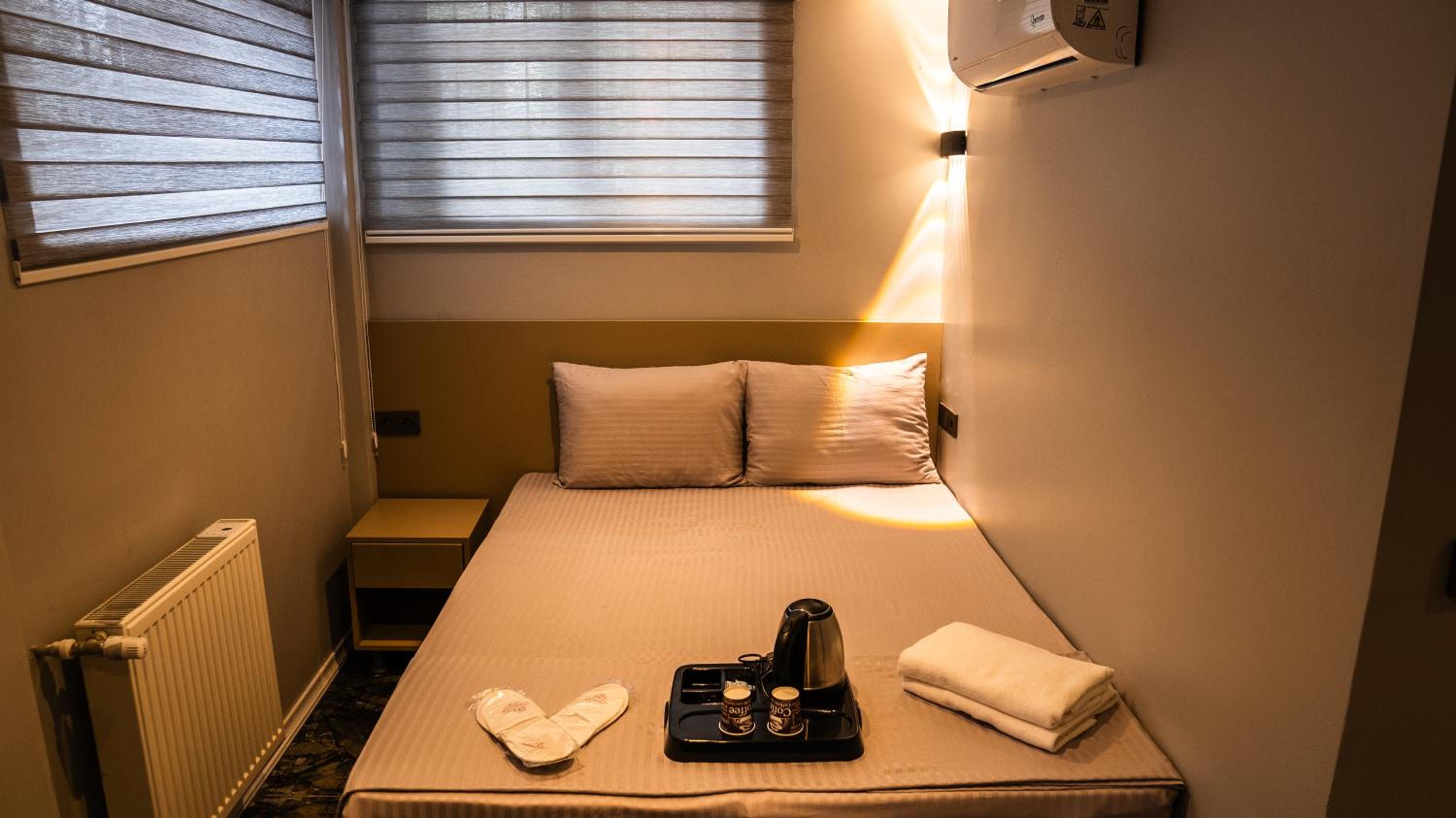 Economy Double Room photo 3