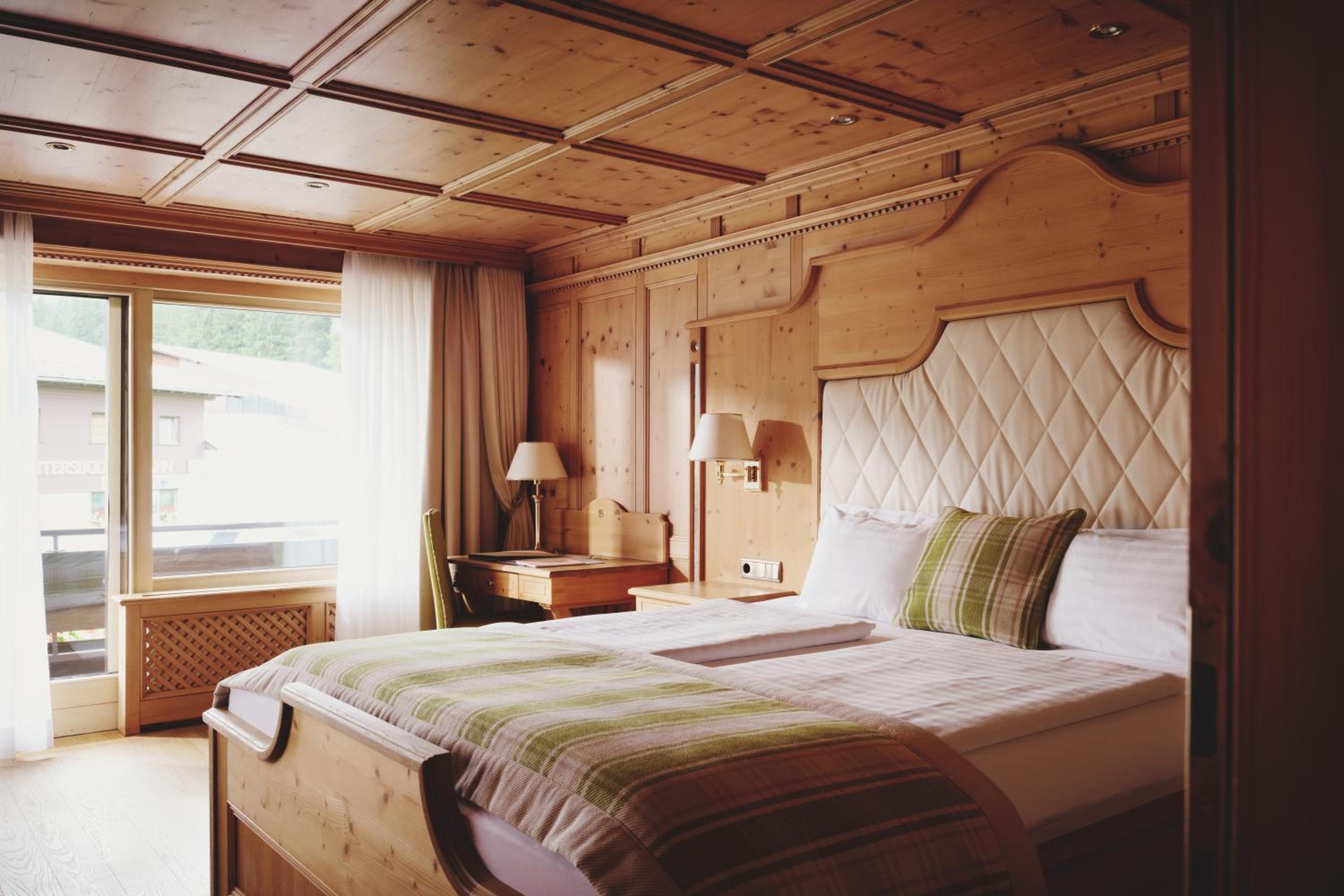 Deluxe Suite photo 1