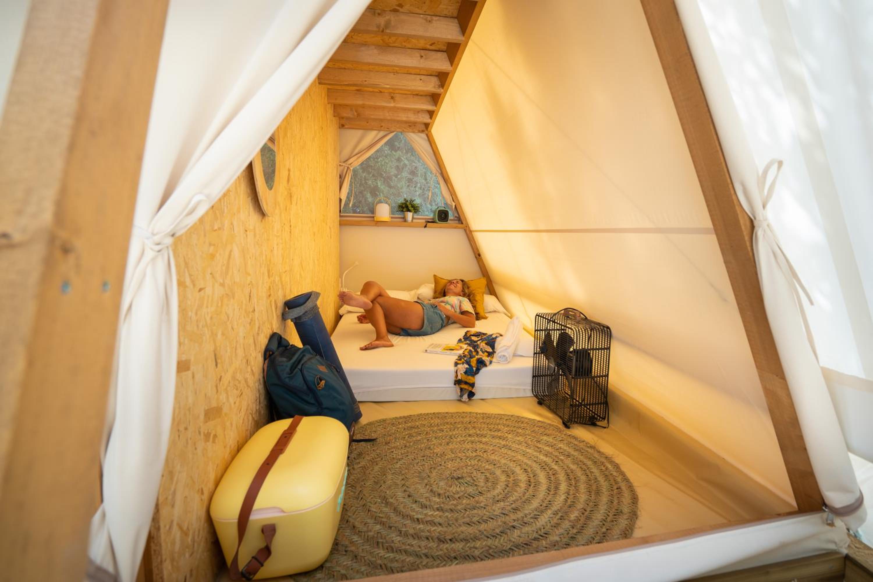 Private Room With Double Bed In Shared Tent photo 3