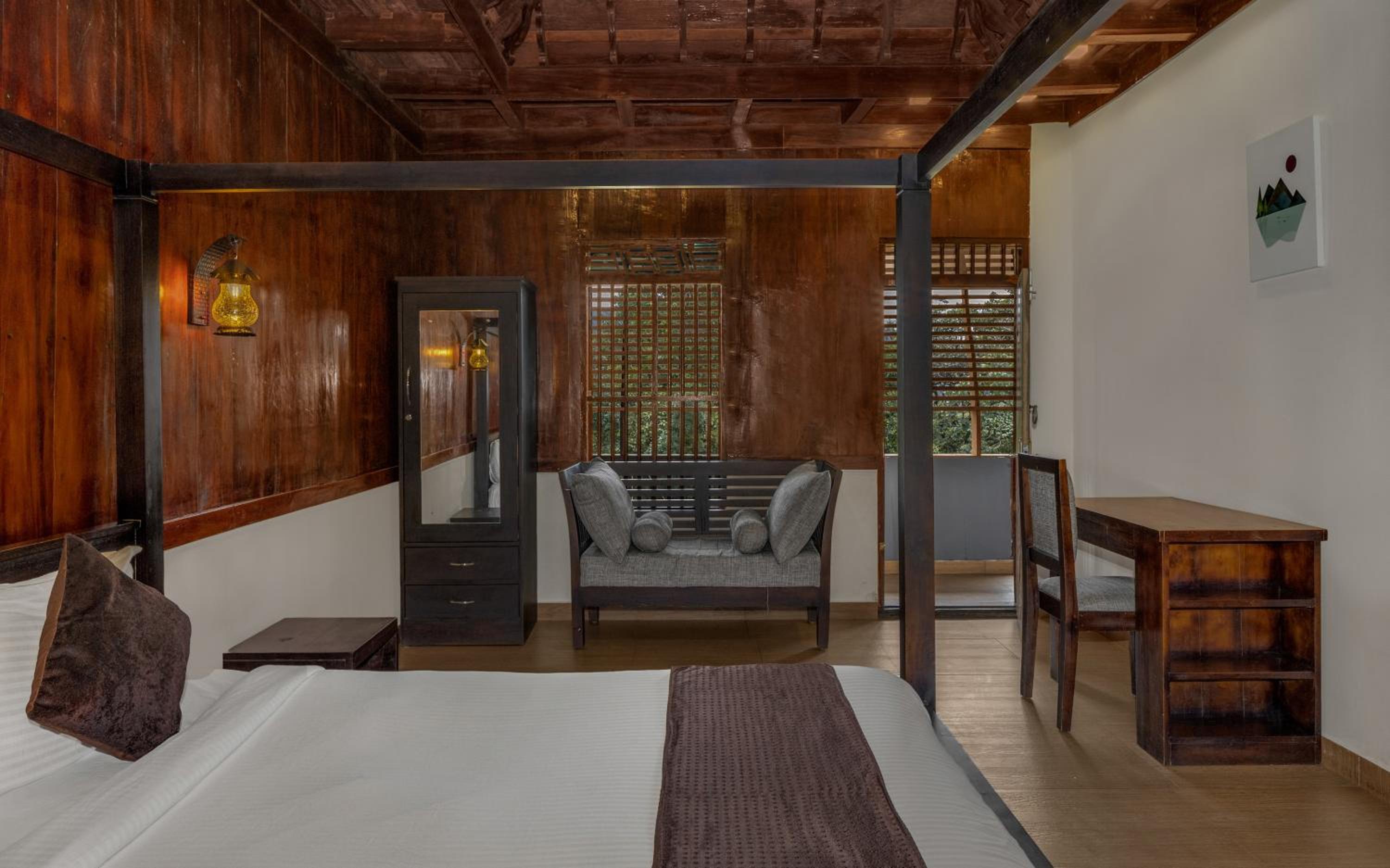King Room with Mountain View photo 2