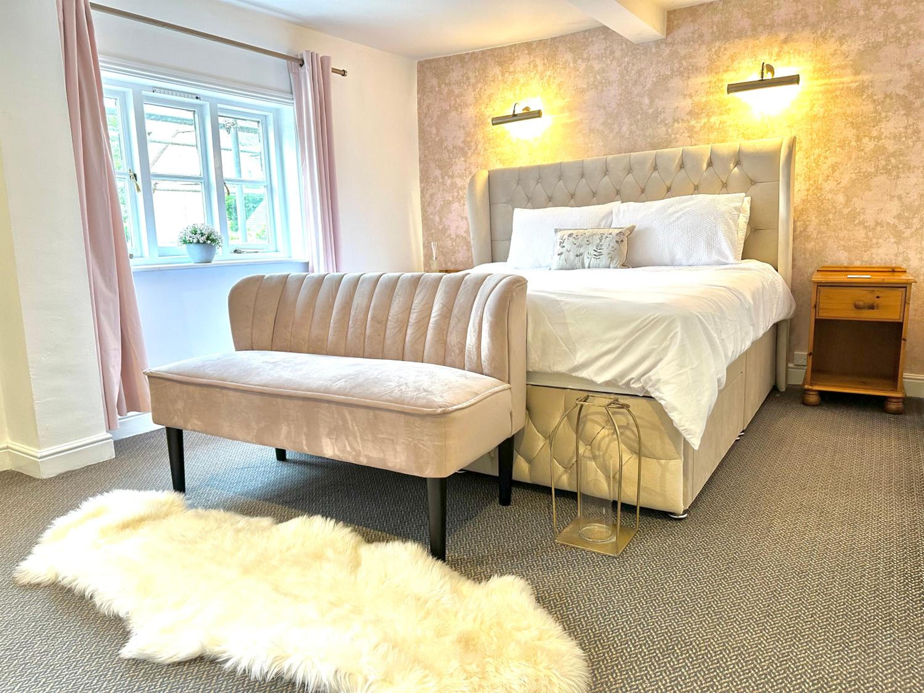 Superior King Room photo 3