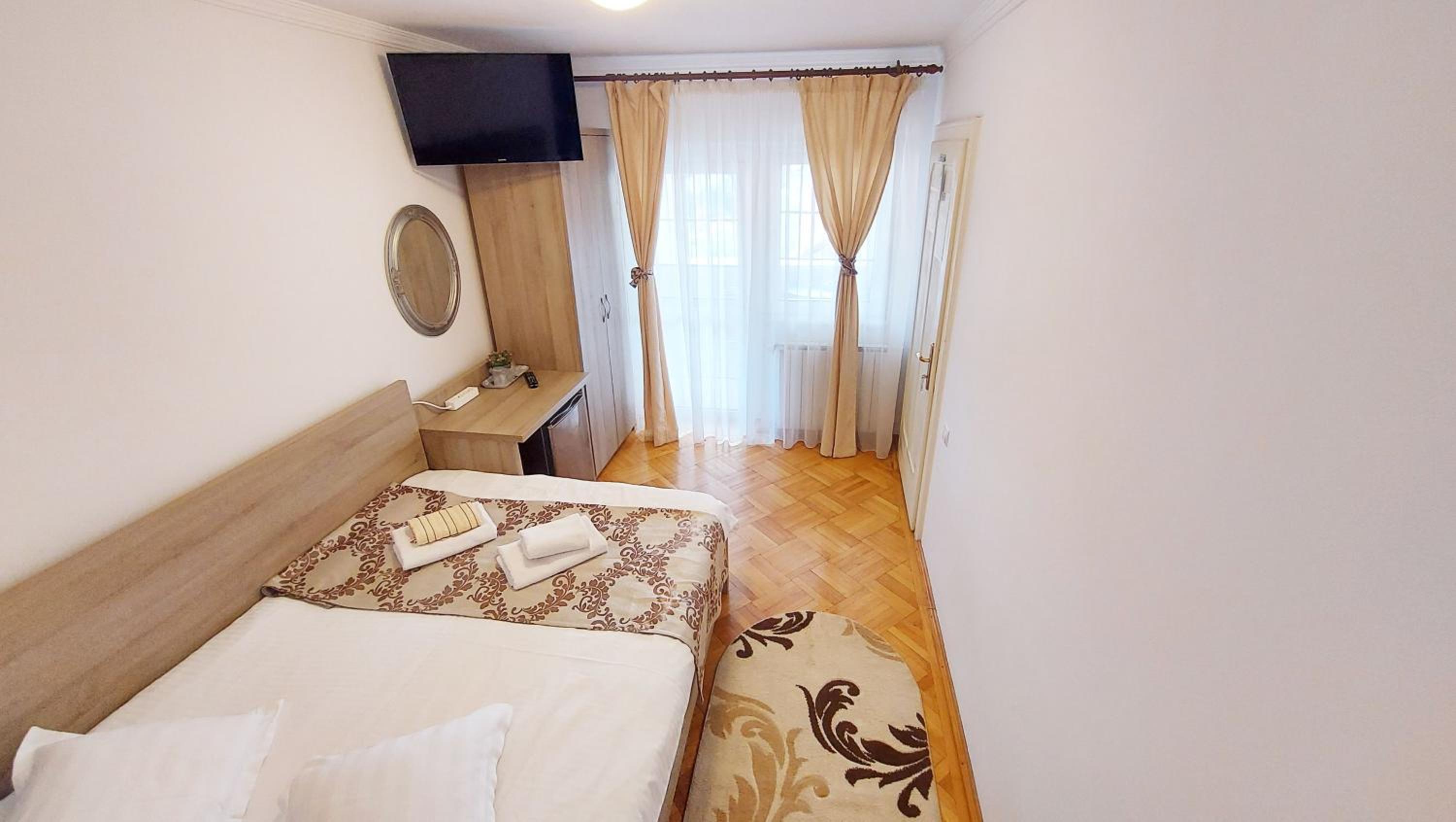 Double Room with Mountain View photo 1