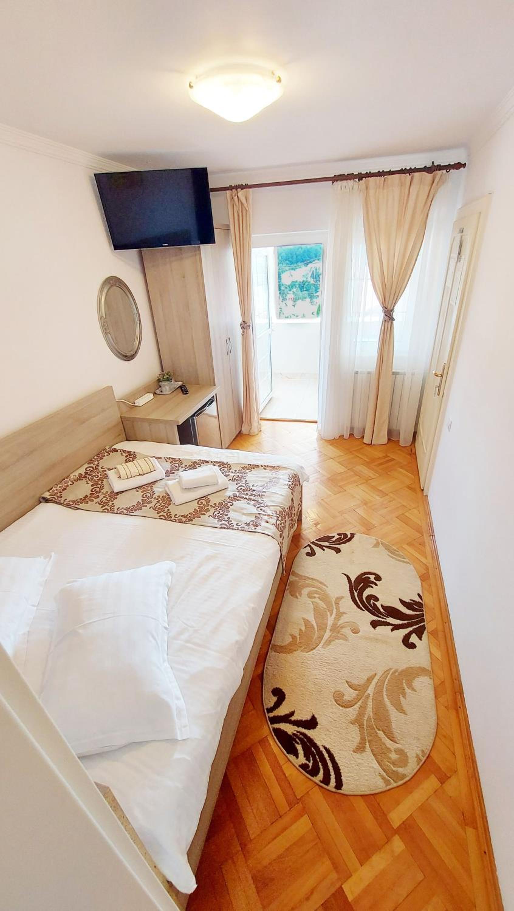 Double Room with Mountain View photo 2