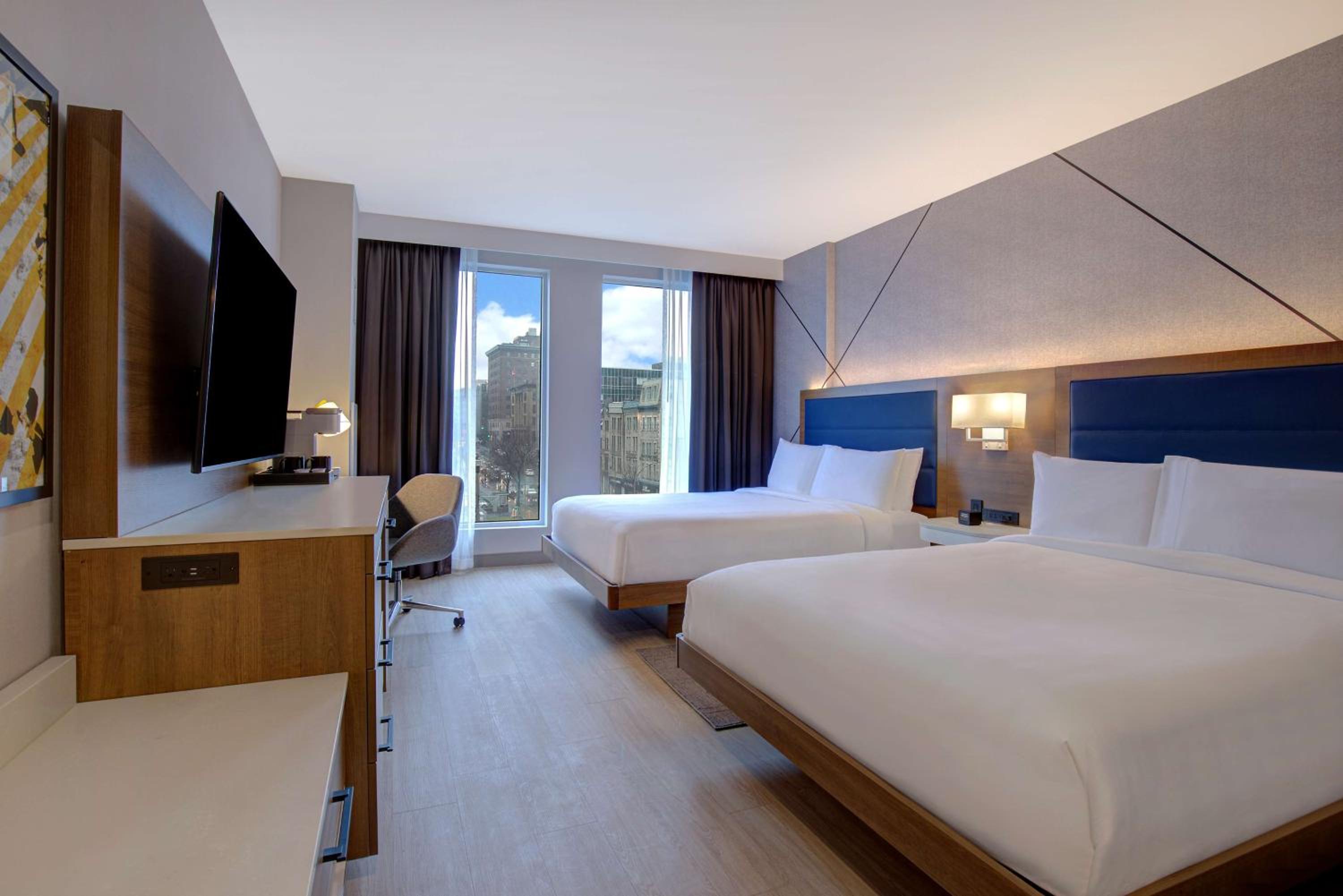 Queen Room with Two Queen Beds - Photo 1