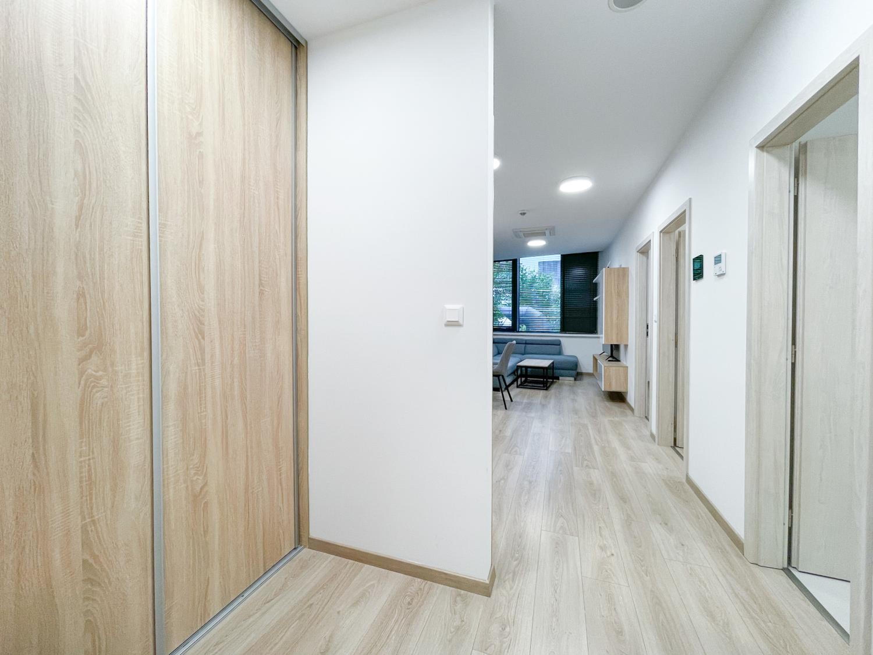 Apartment - Photo 4
