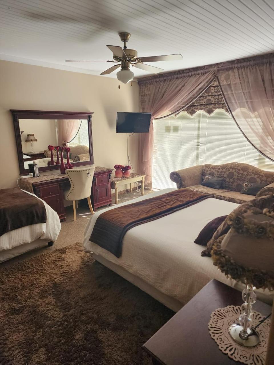 Standard Family Room - Photo 1