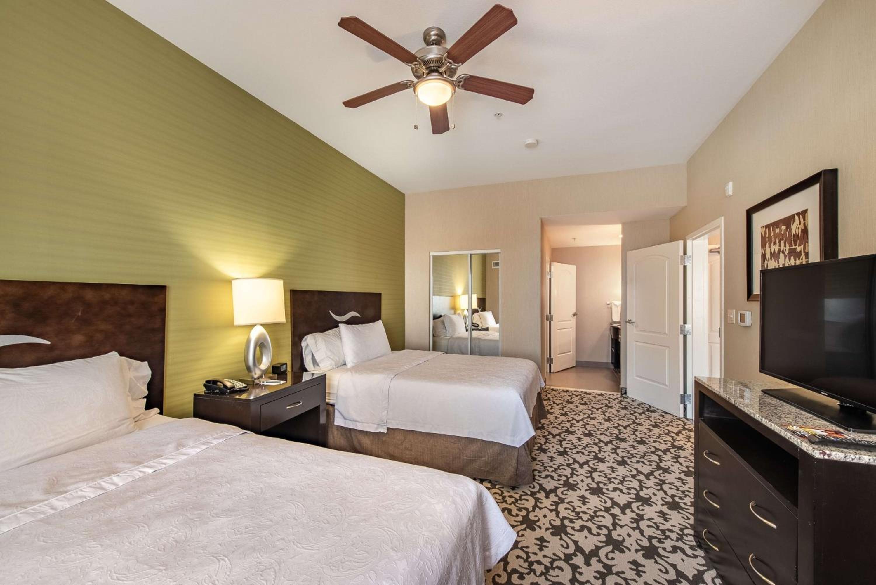 Two-Bedroom Suite - Non-Smoking - Photo 1