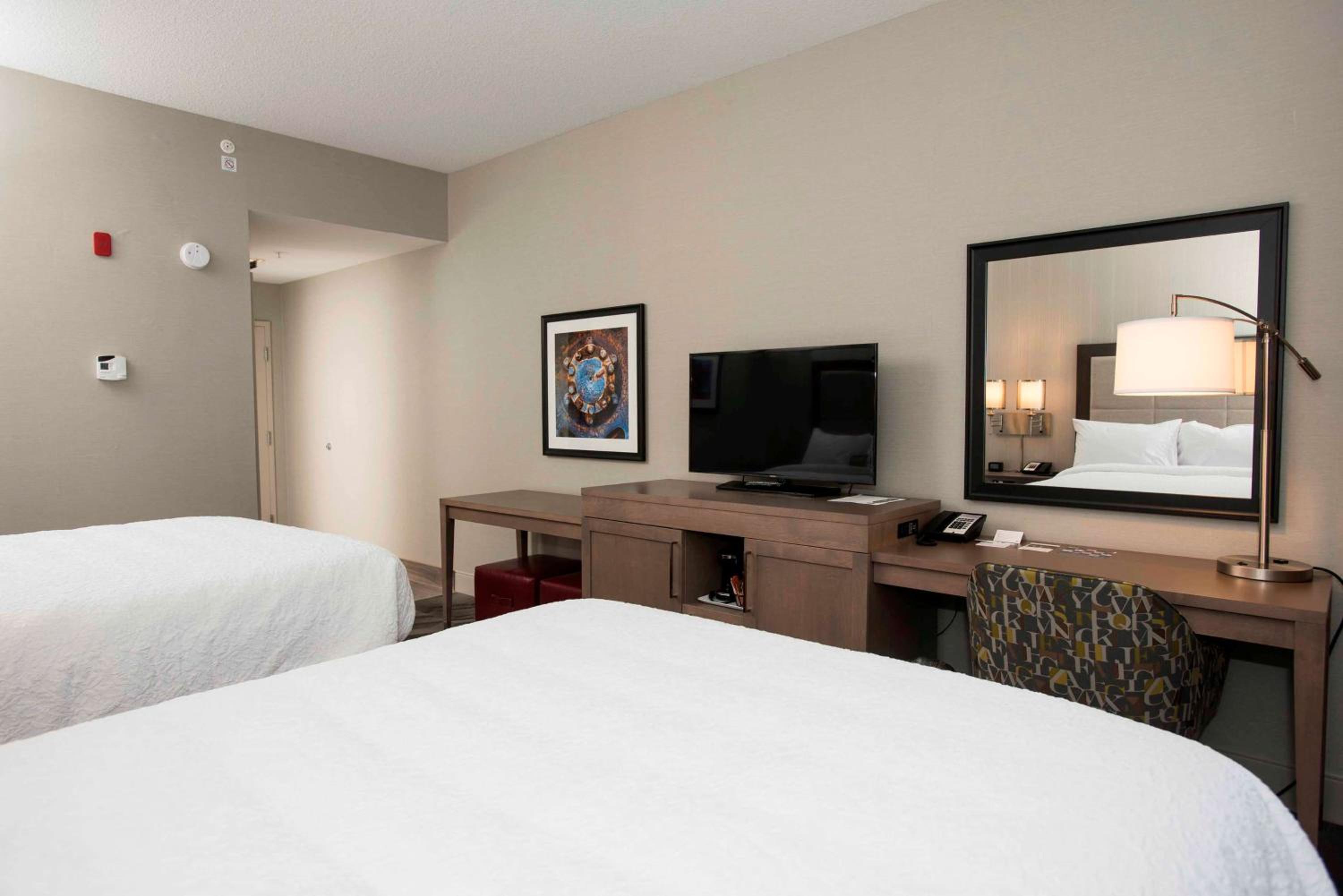 Queen Room with Two Queen Beds - Non-Smoking
