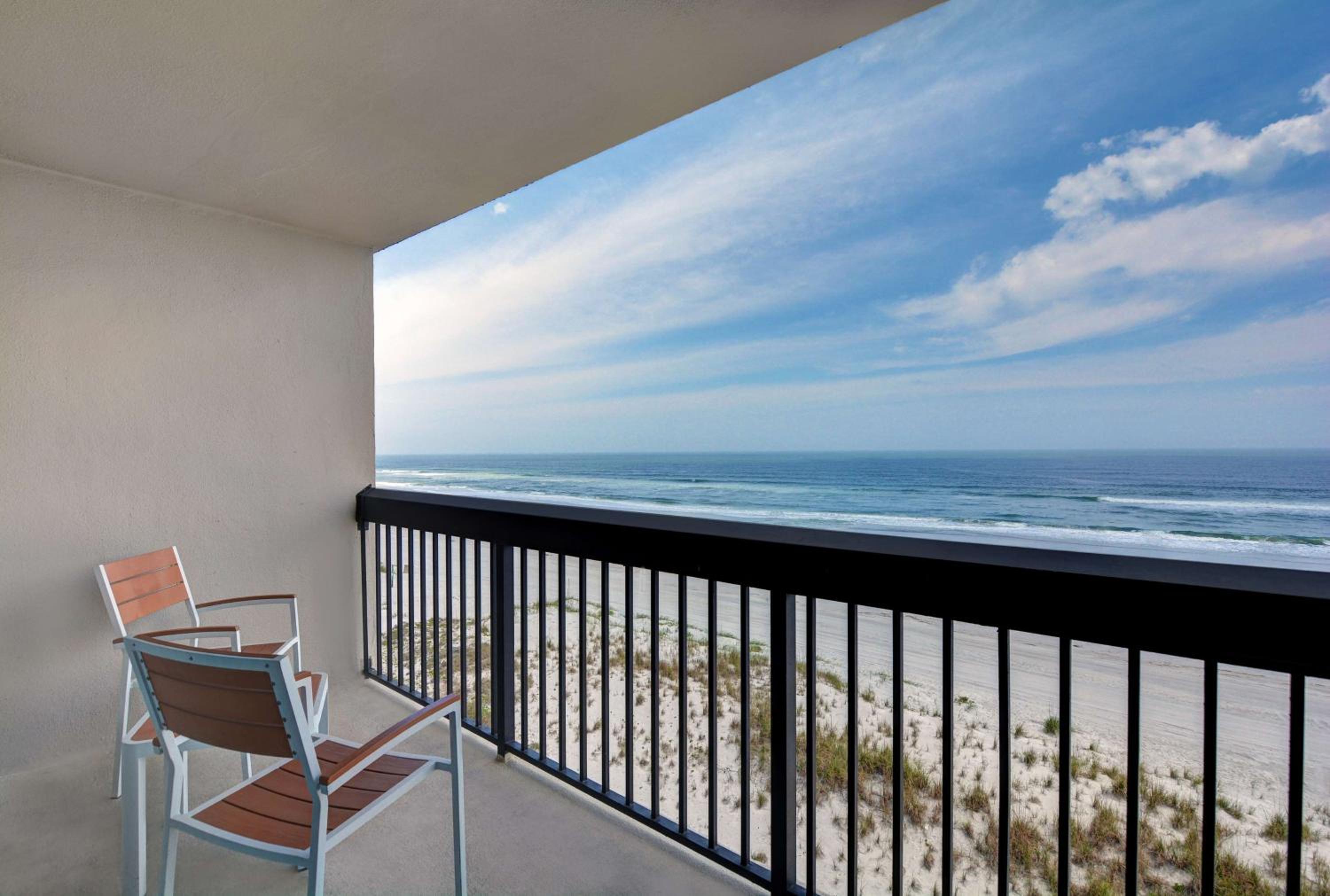 1 King Room Oceanfront View - Photo 3