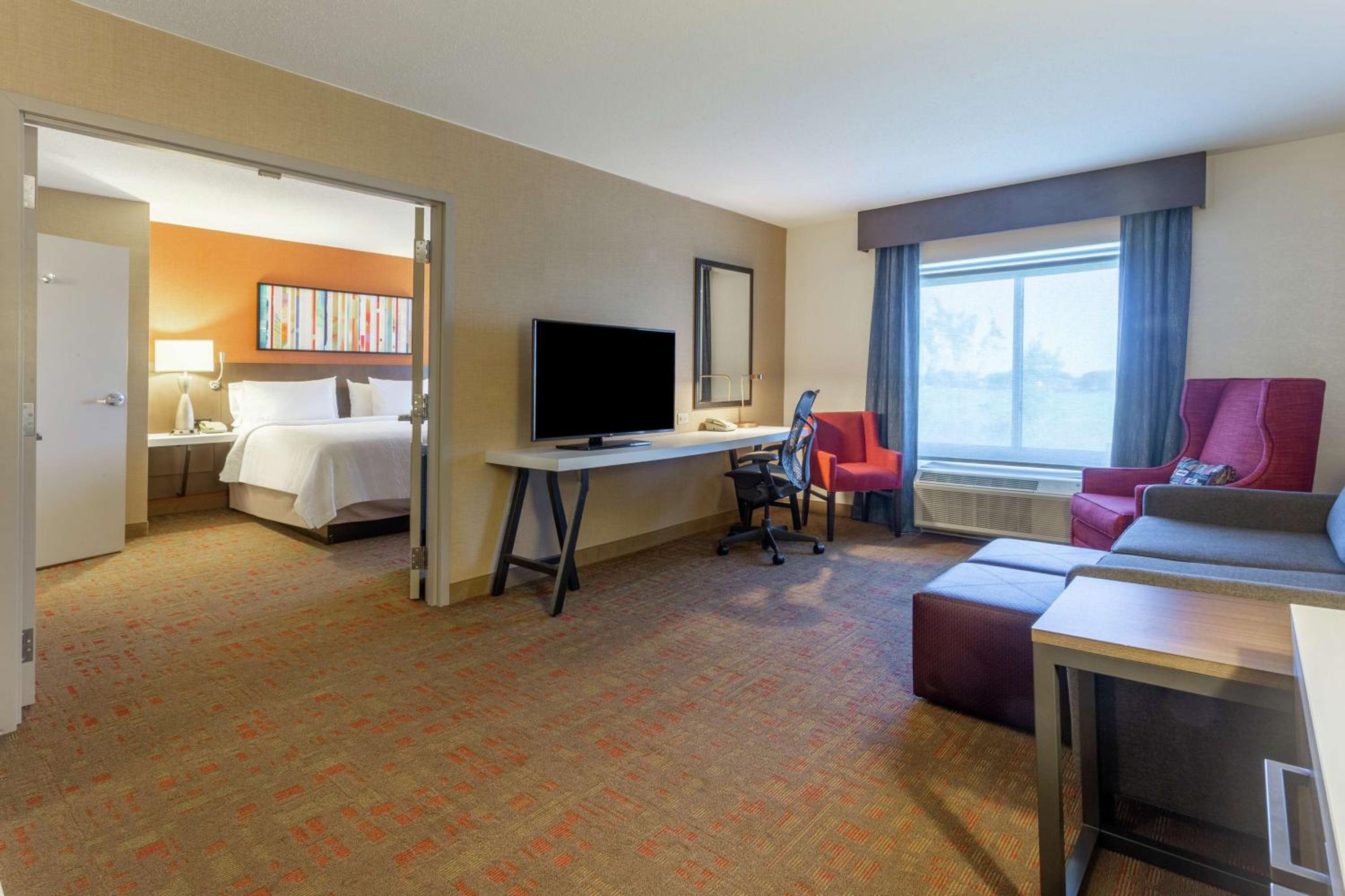 Executive Suite with Spa Bath - Photo 2