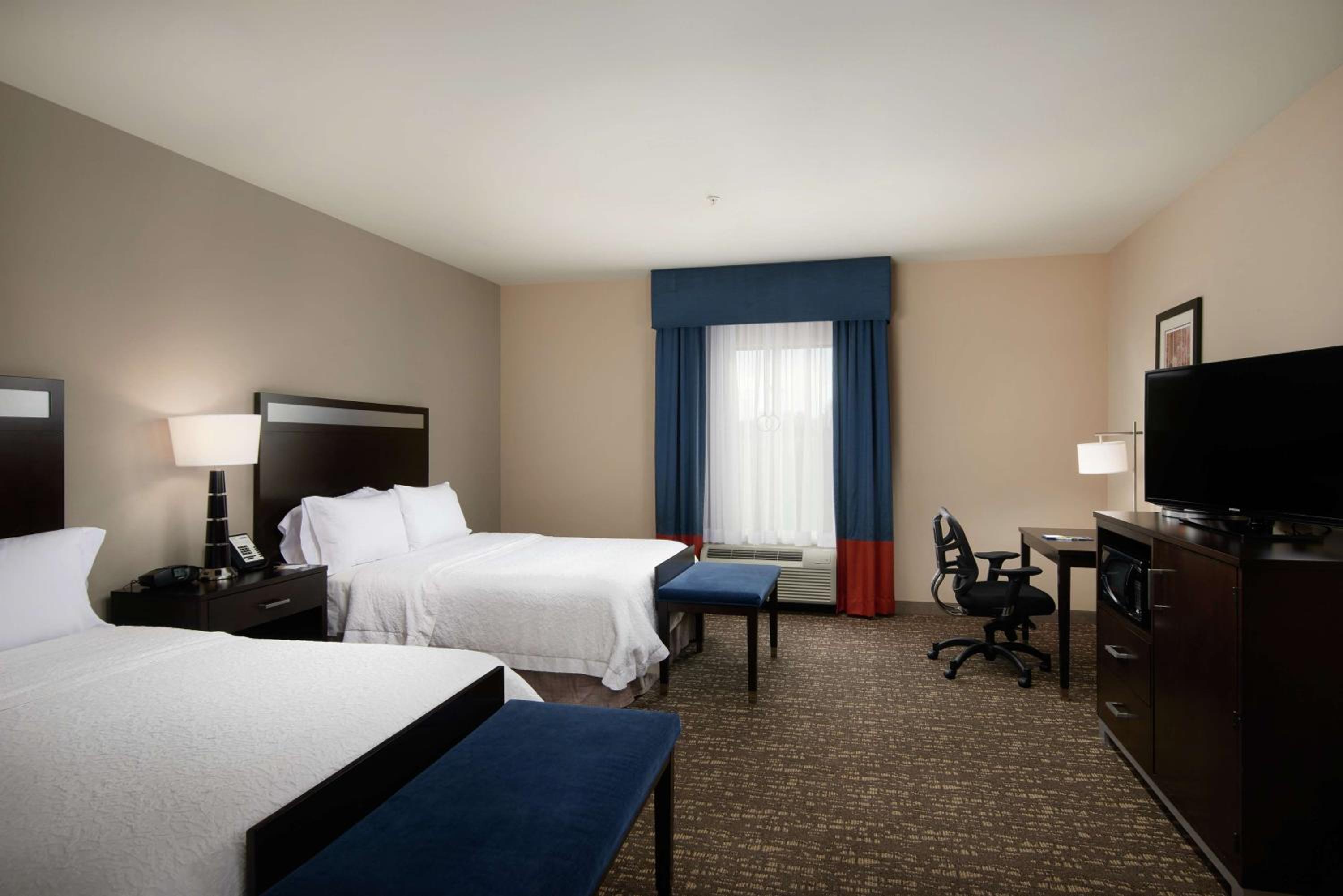 Queen Room with Two Queen Beds - Mobility and Hearing Access/Non-Smoking