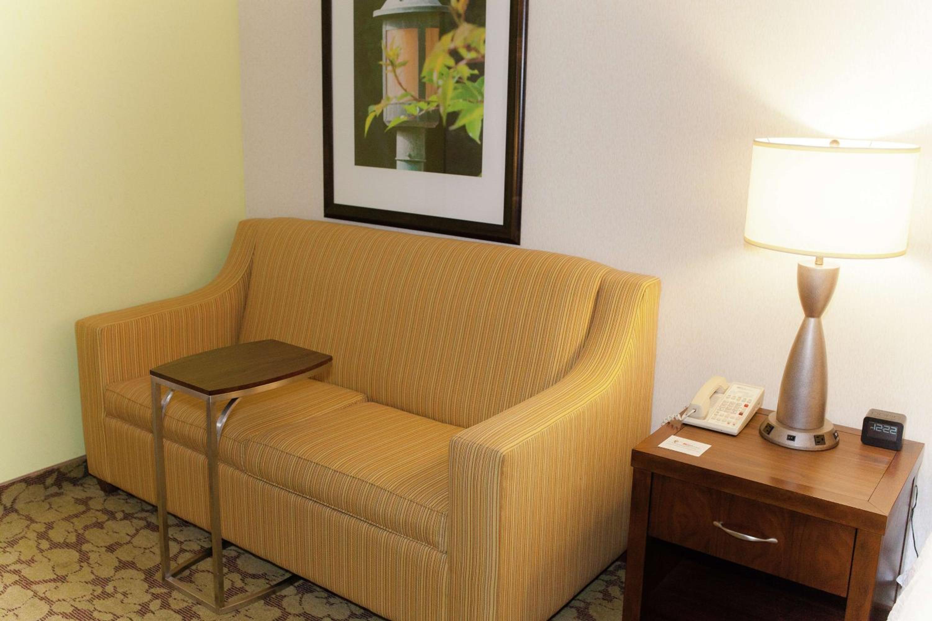 Deluxe King Room photo 3