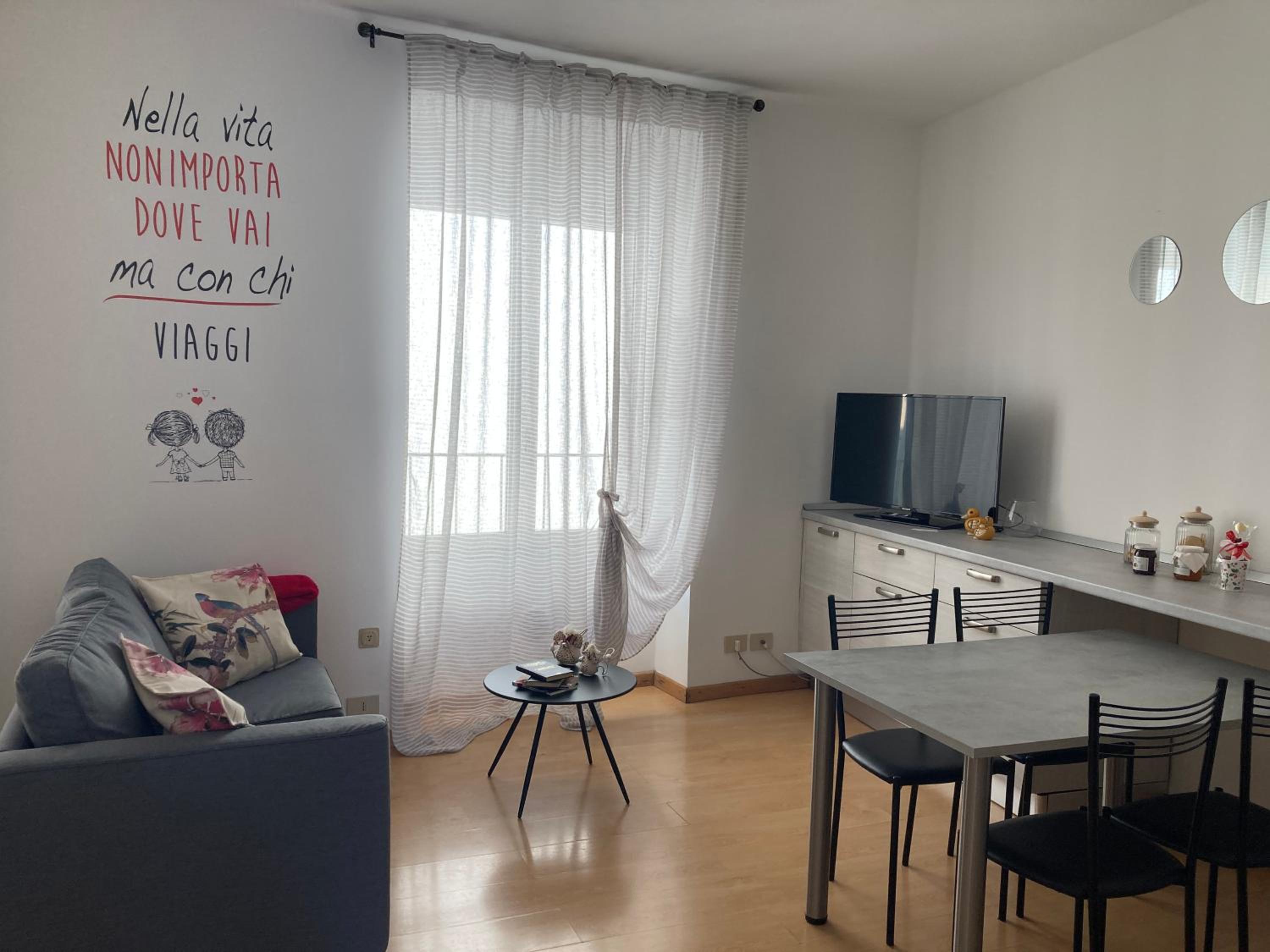 Apartment - Photo 4