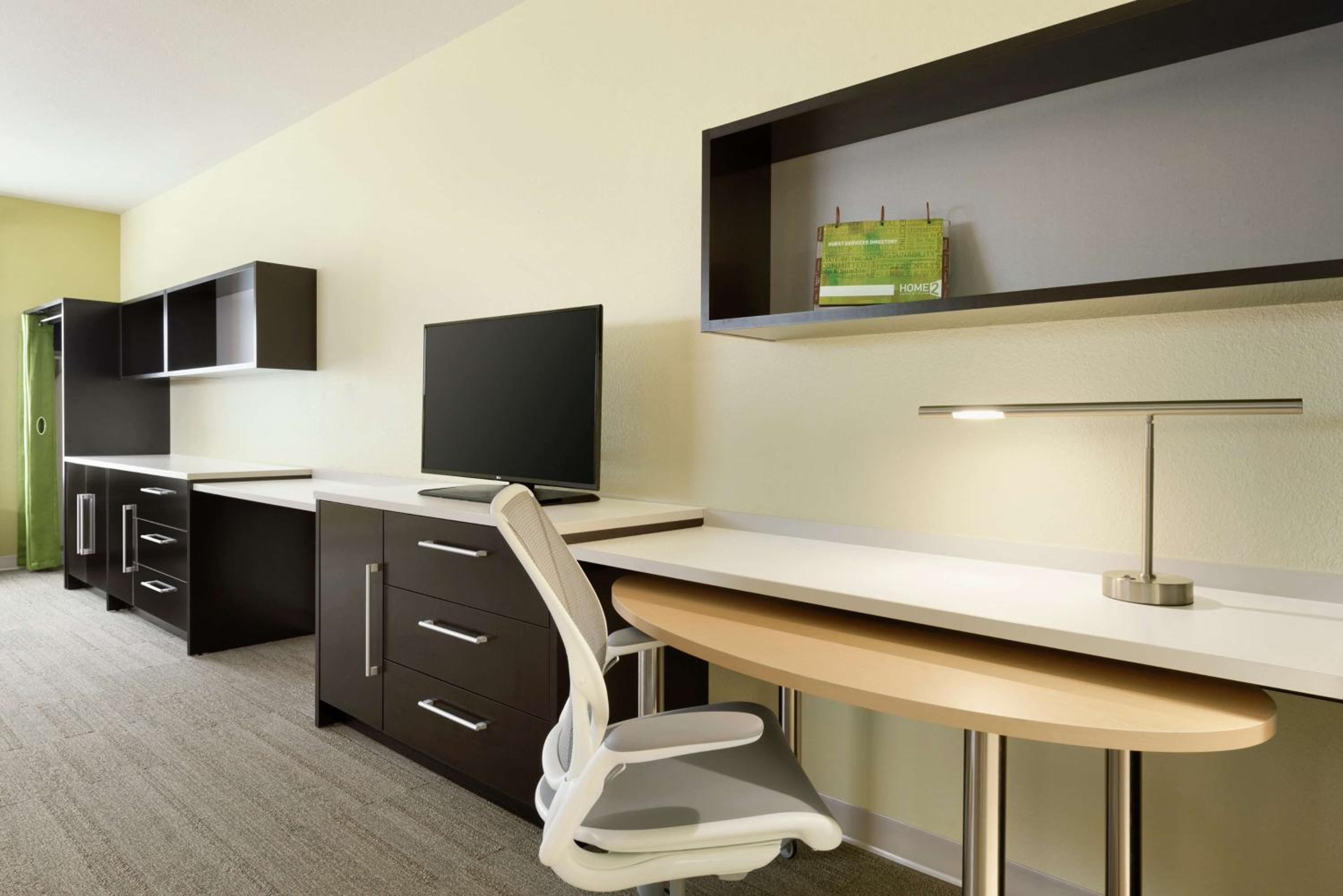 Studio Suite with Two Queen Beds and Tub - Mobility Access