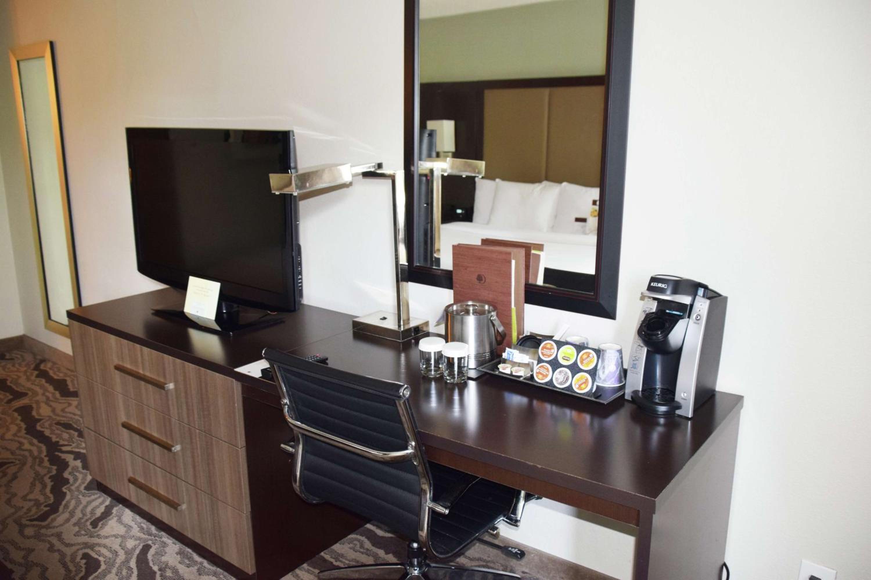 Double Room with Two Double Beds - Photo 4