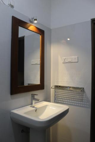 Budget Double Room - Photo 1