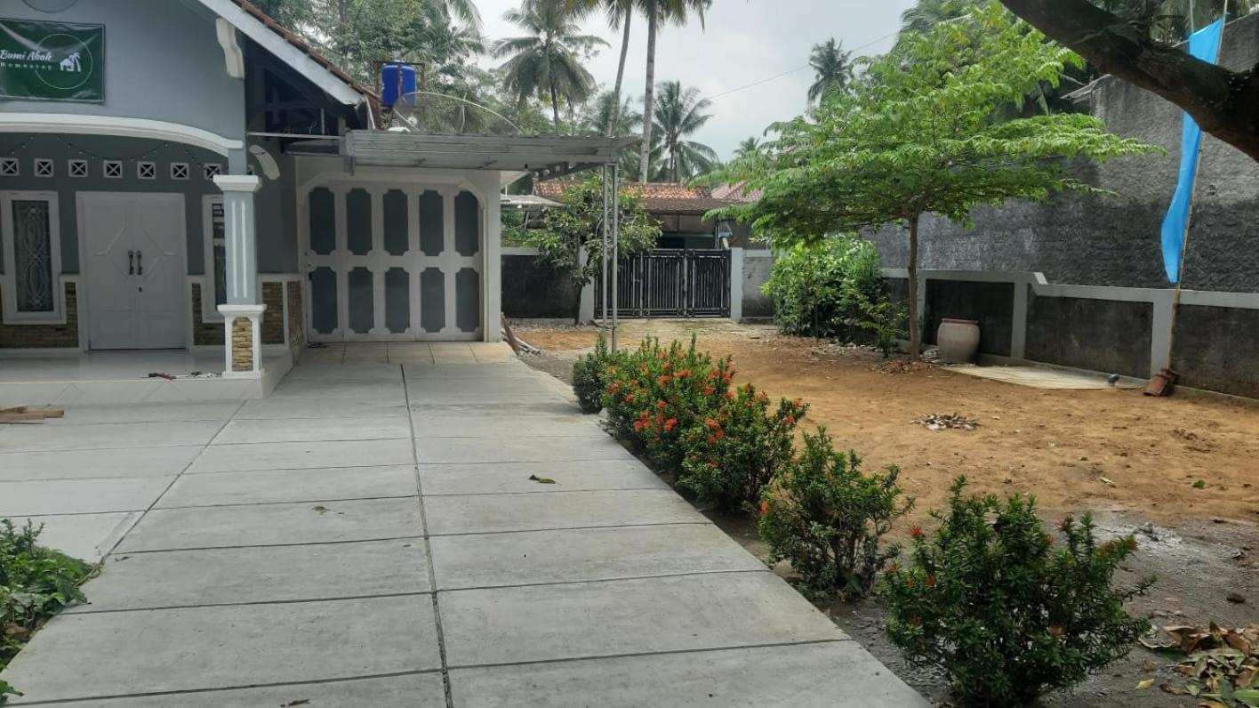 Three-Bedroom Vacation Home  - Photo 37