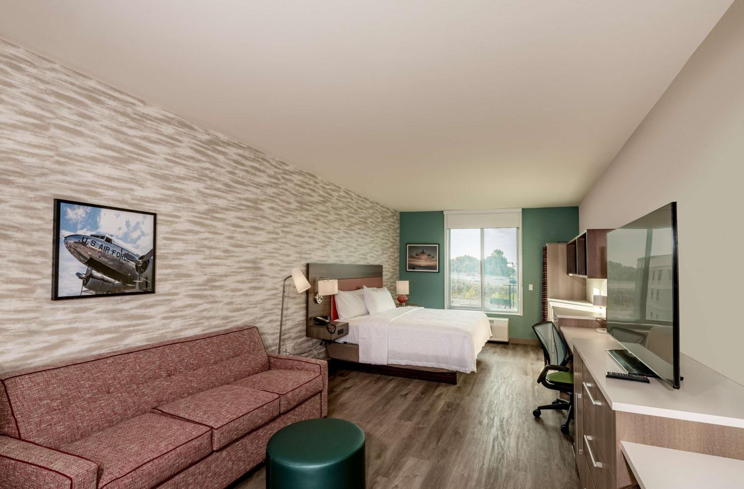 King Studio Suite - Non-Smoking photo 2