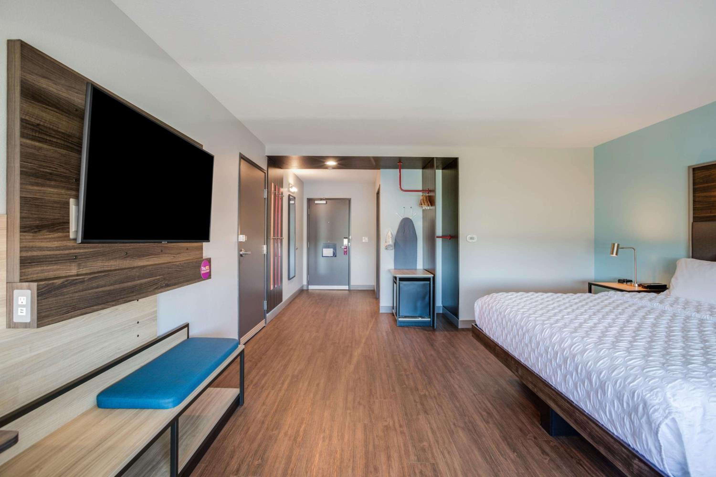 King Room - Hearing Access - Photo 2