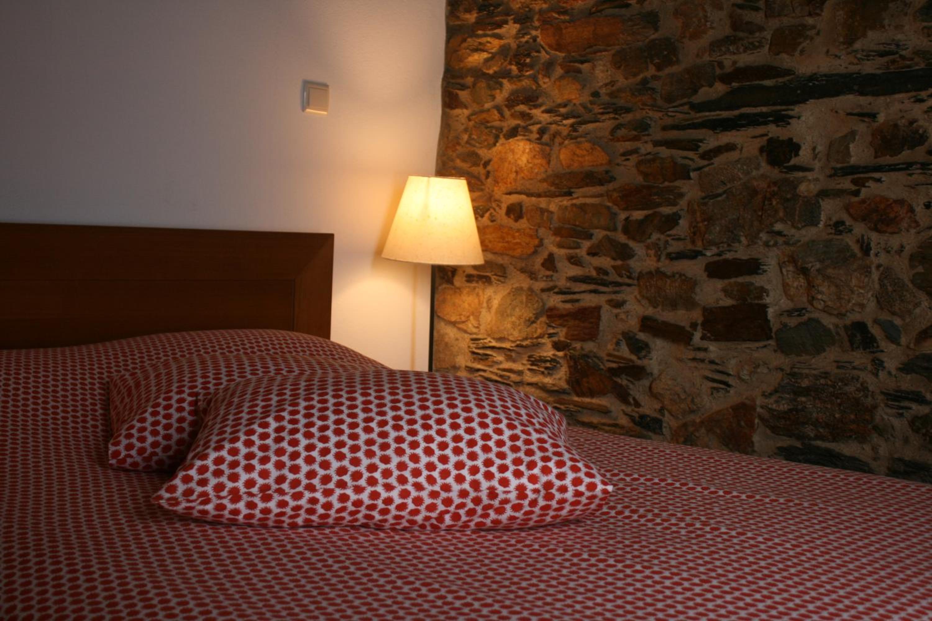Six-Bedroom House photo 2