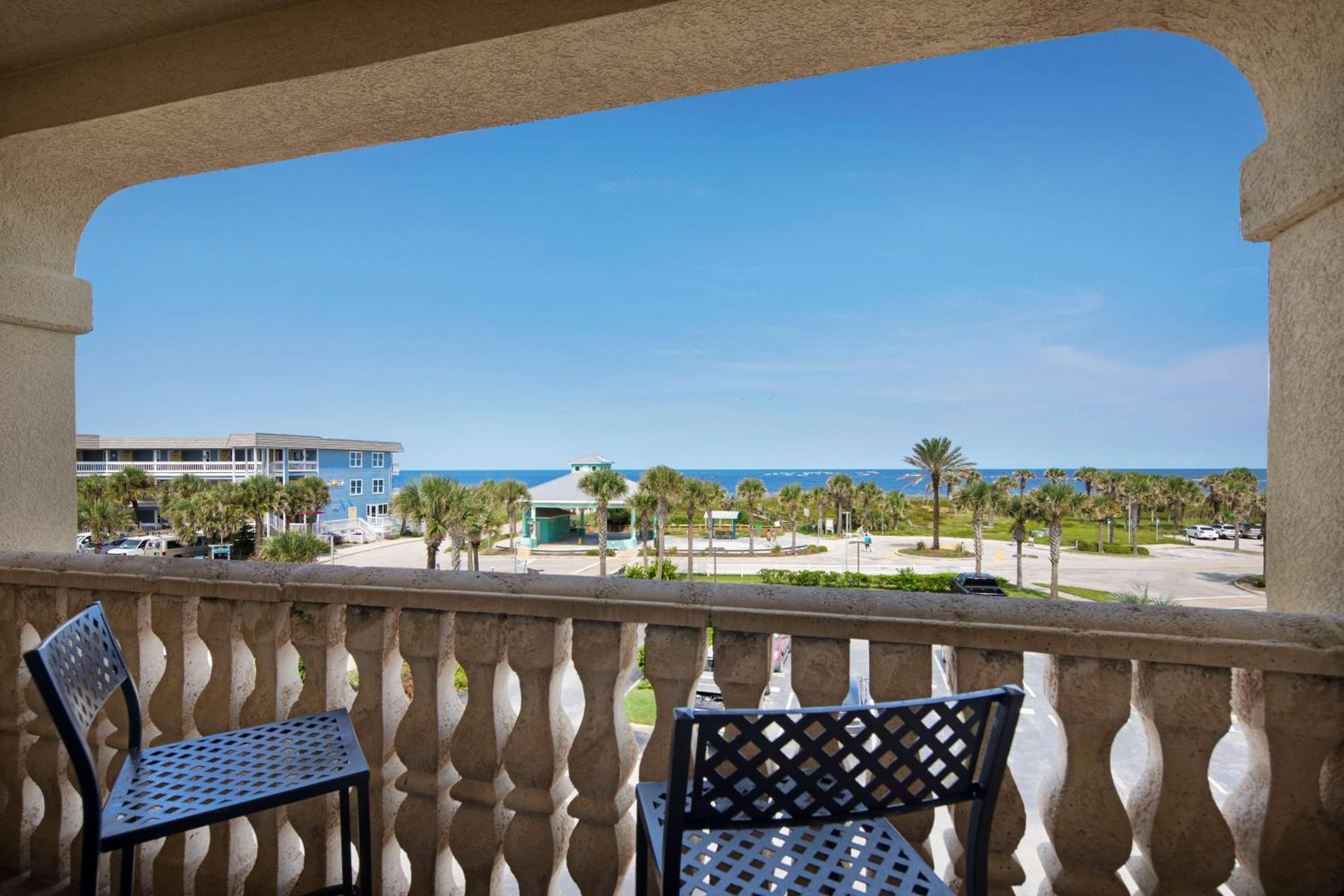 King Suite with Ocean View - Photo 2