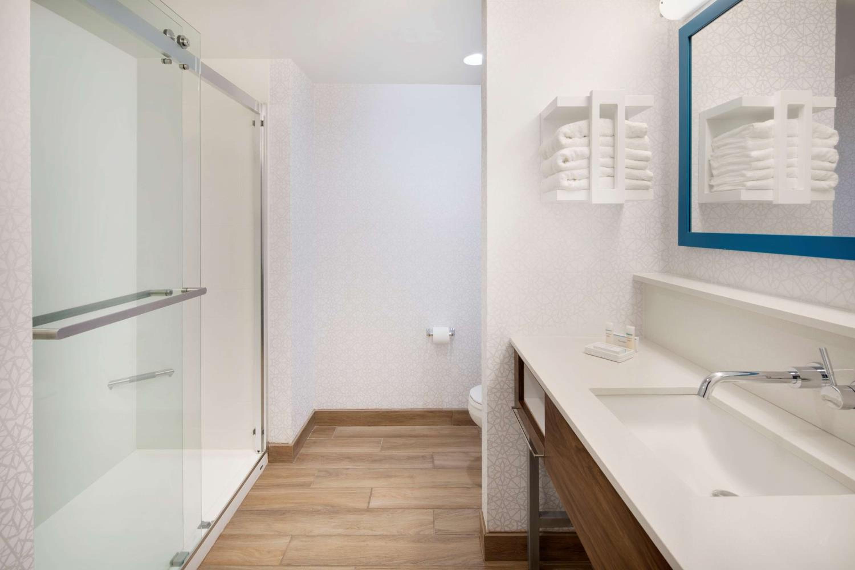 King Suite with Ocean View - Photo 6