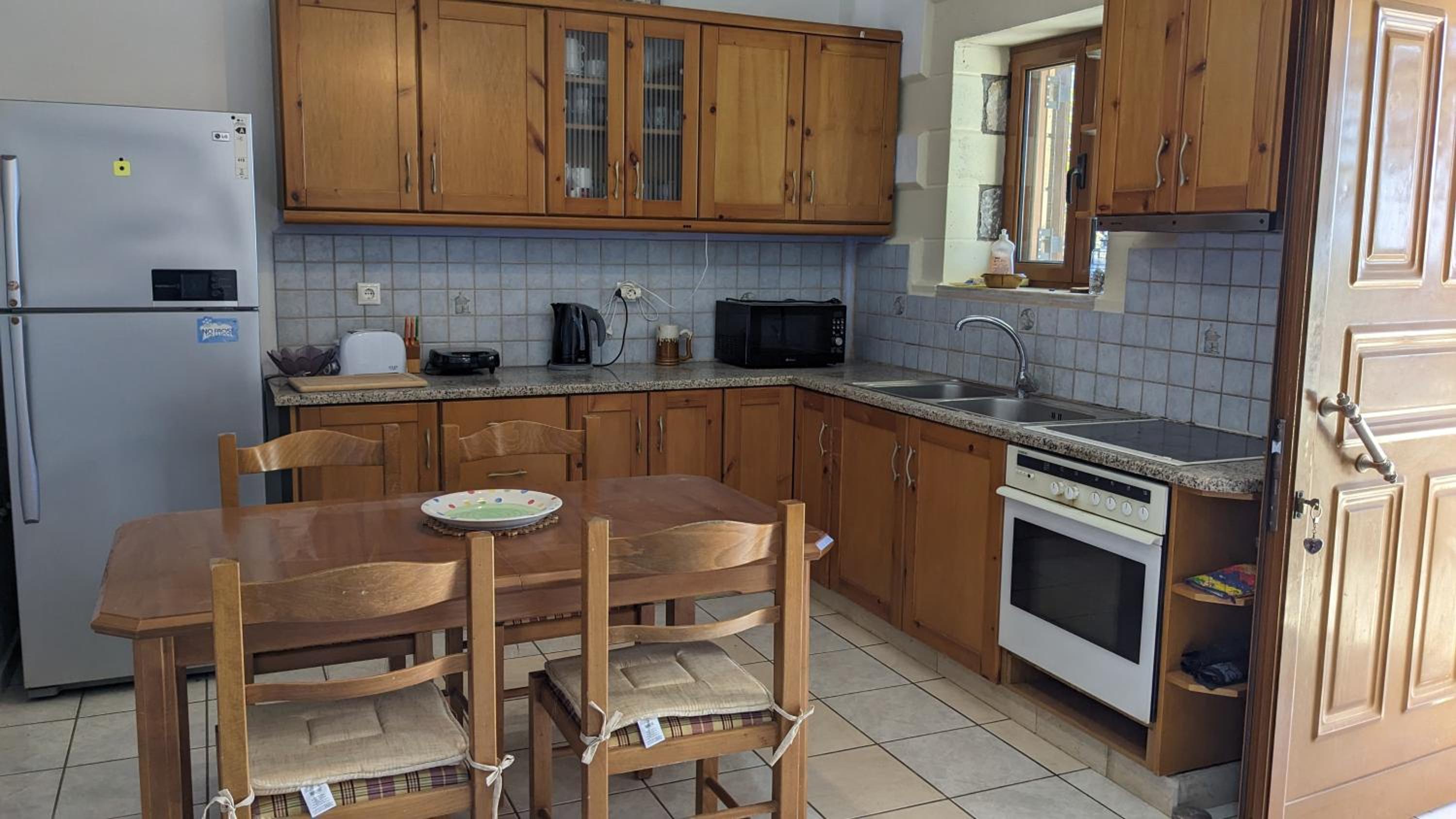 Villa photo 3
