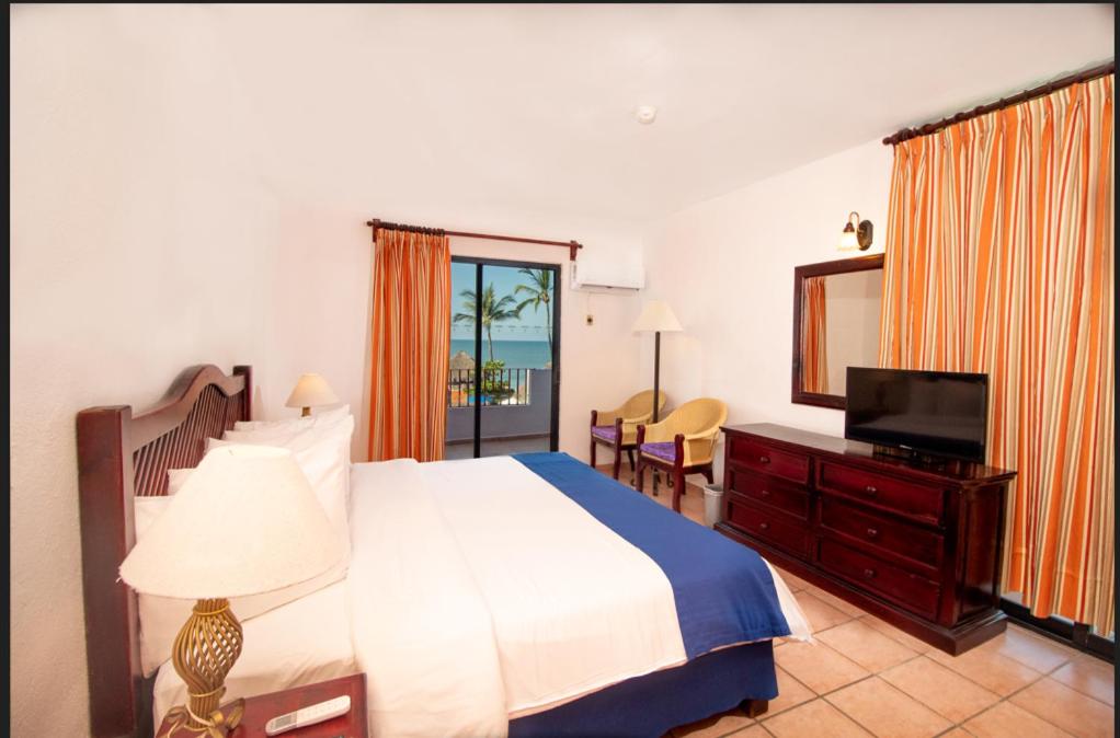 King Room with Ocean View - Photo 1