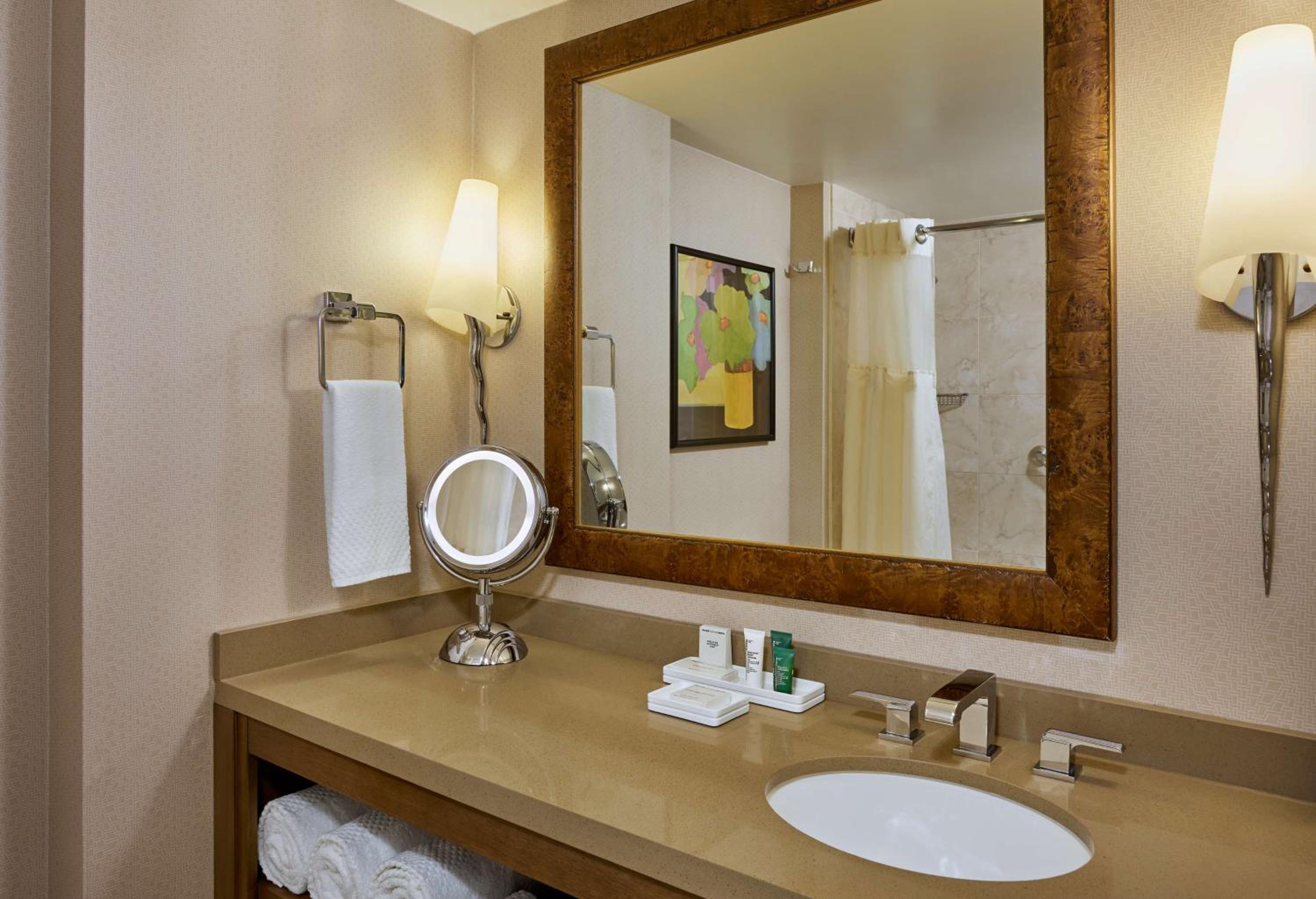 Executive King Room - Photo 2