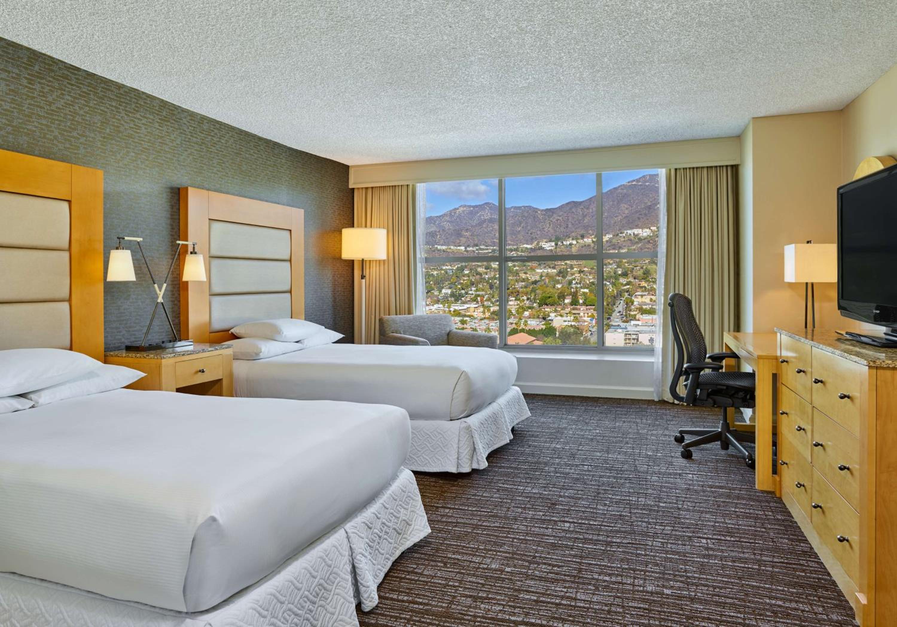 Double Room with Two Double Beds - Photo 1