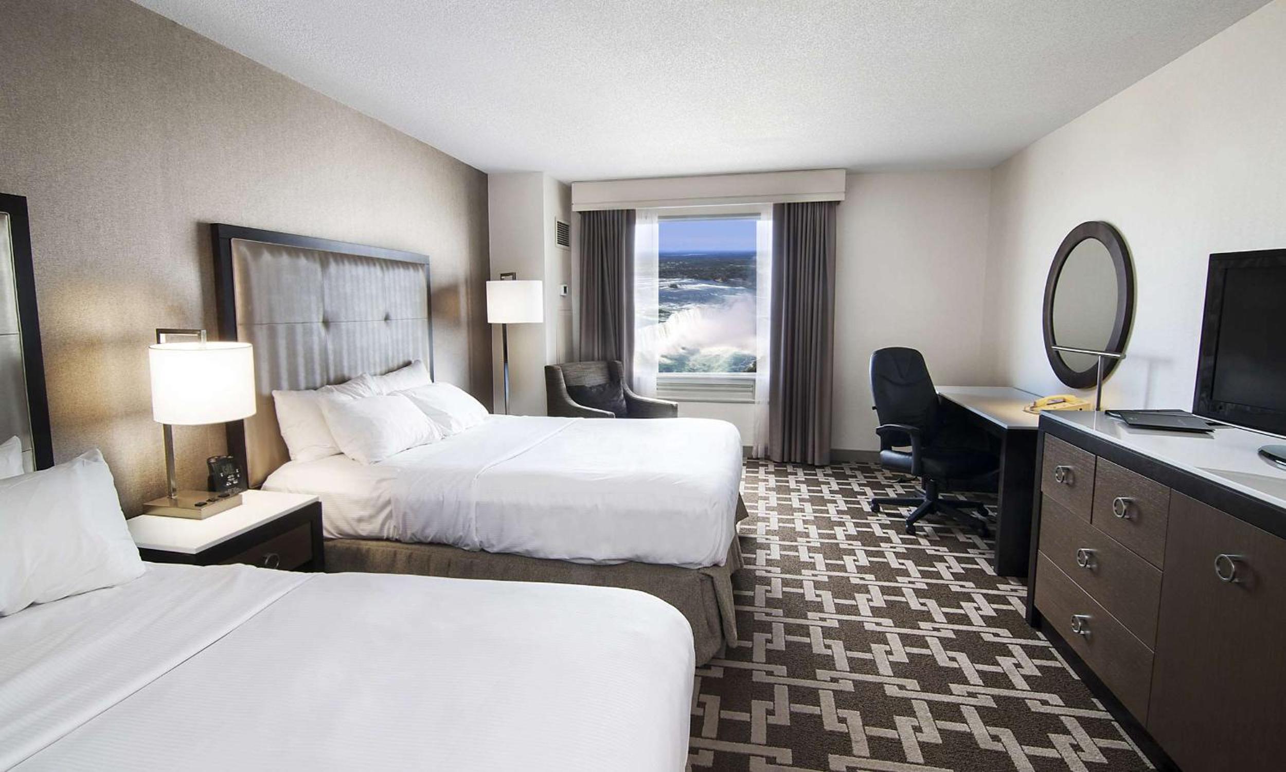 Queen Room with Two Queen Beds and Canadian/US Falls View