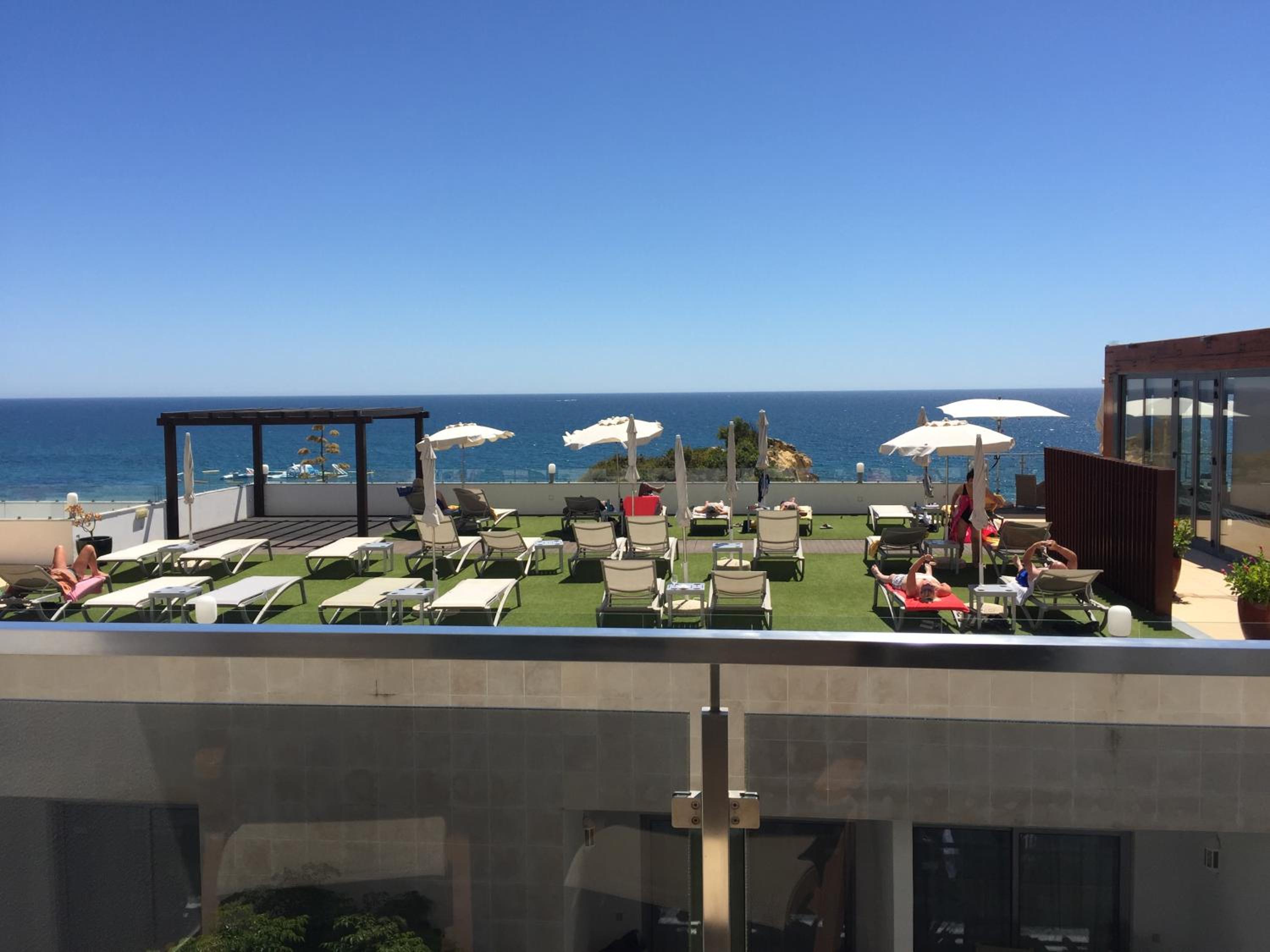 Twin Room with Sea View - Photo 8