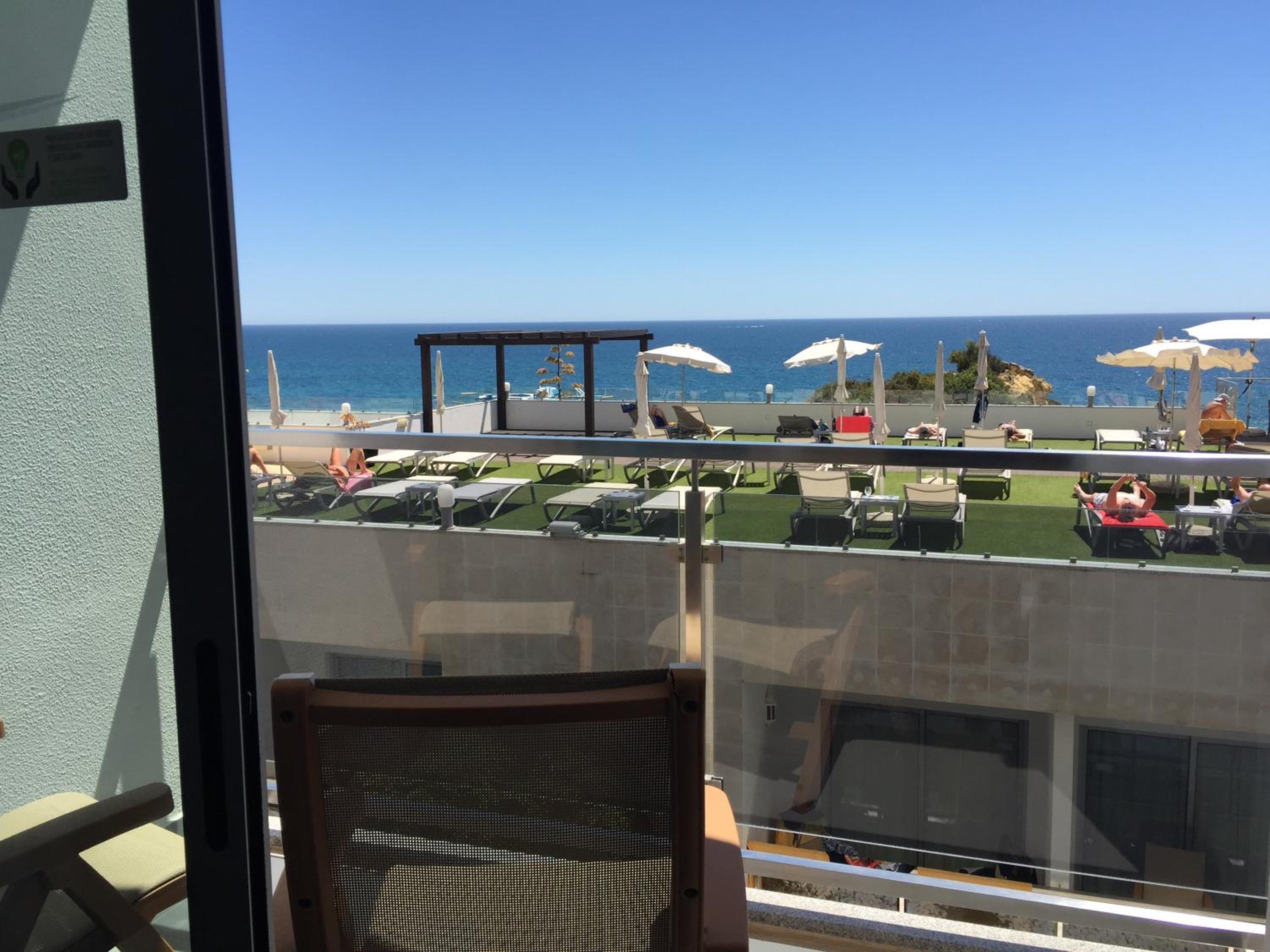 Twin Room with Sea View - Photo 2