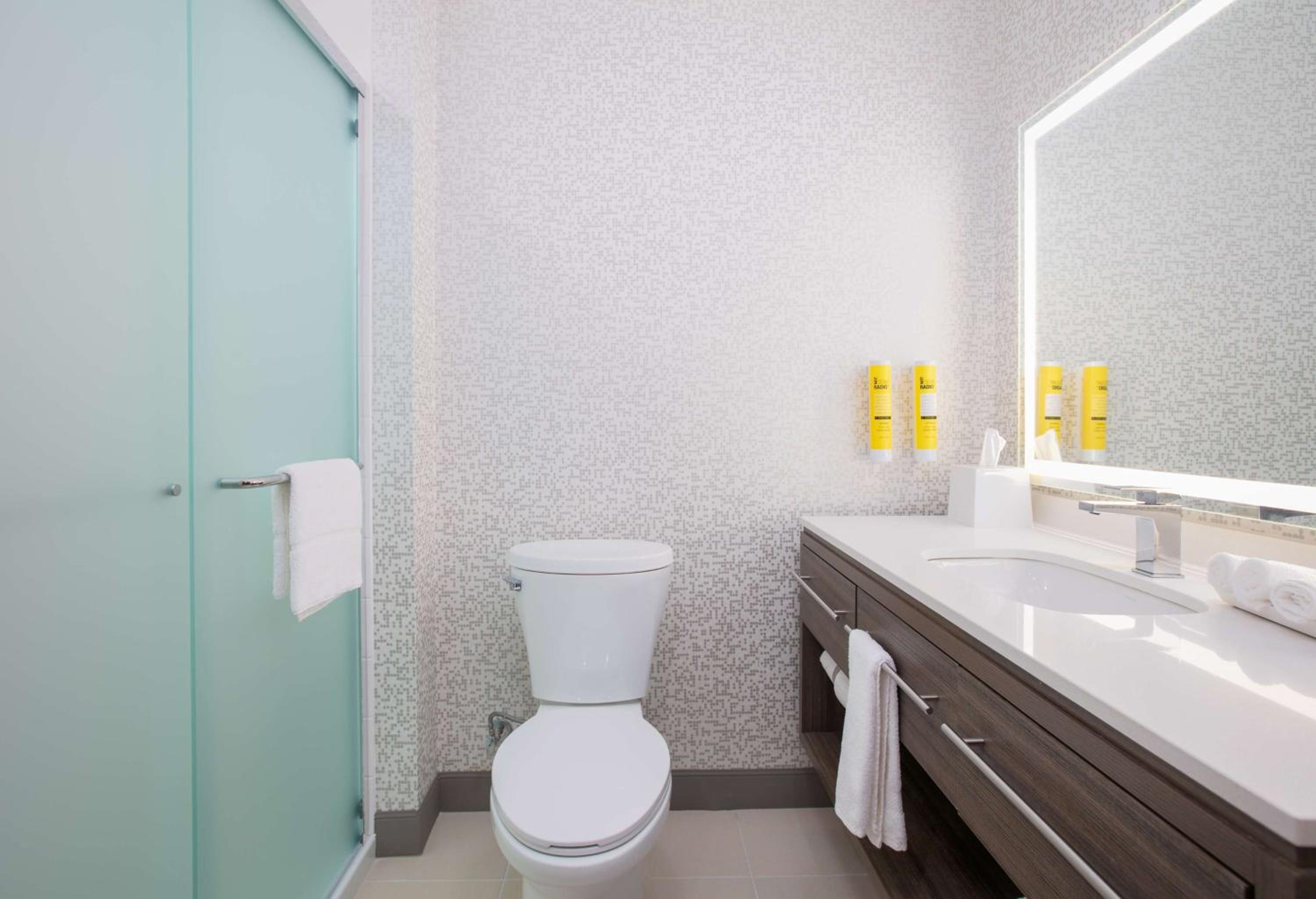 King Studio Suite - Photo 3