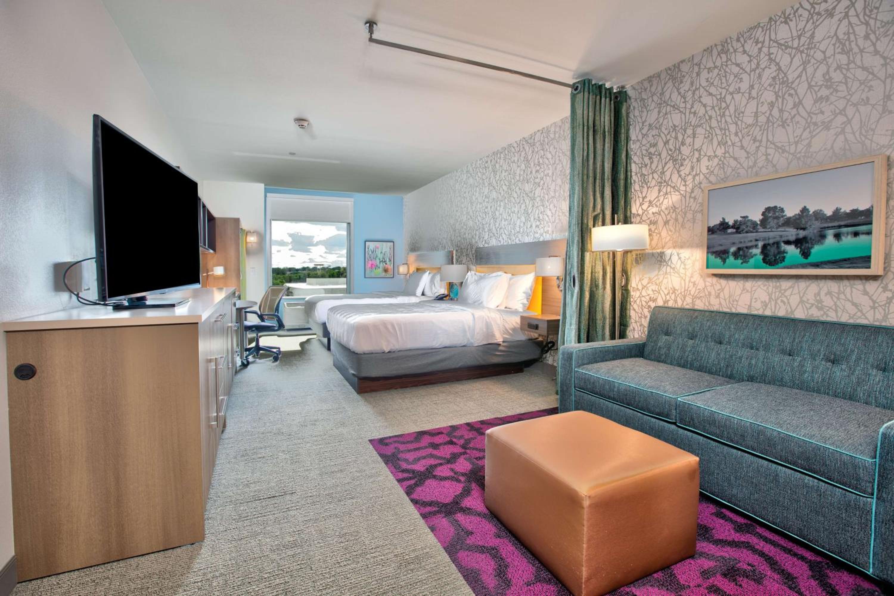 Studio Suite with Two Queen Beds - Photo 1