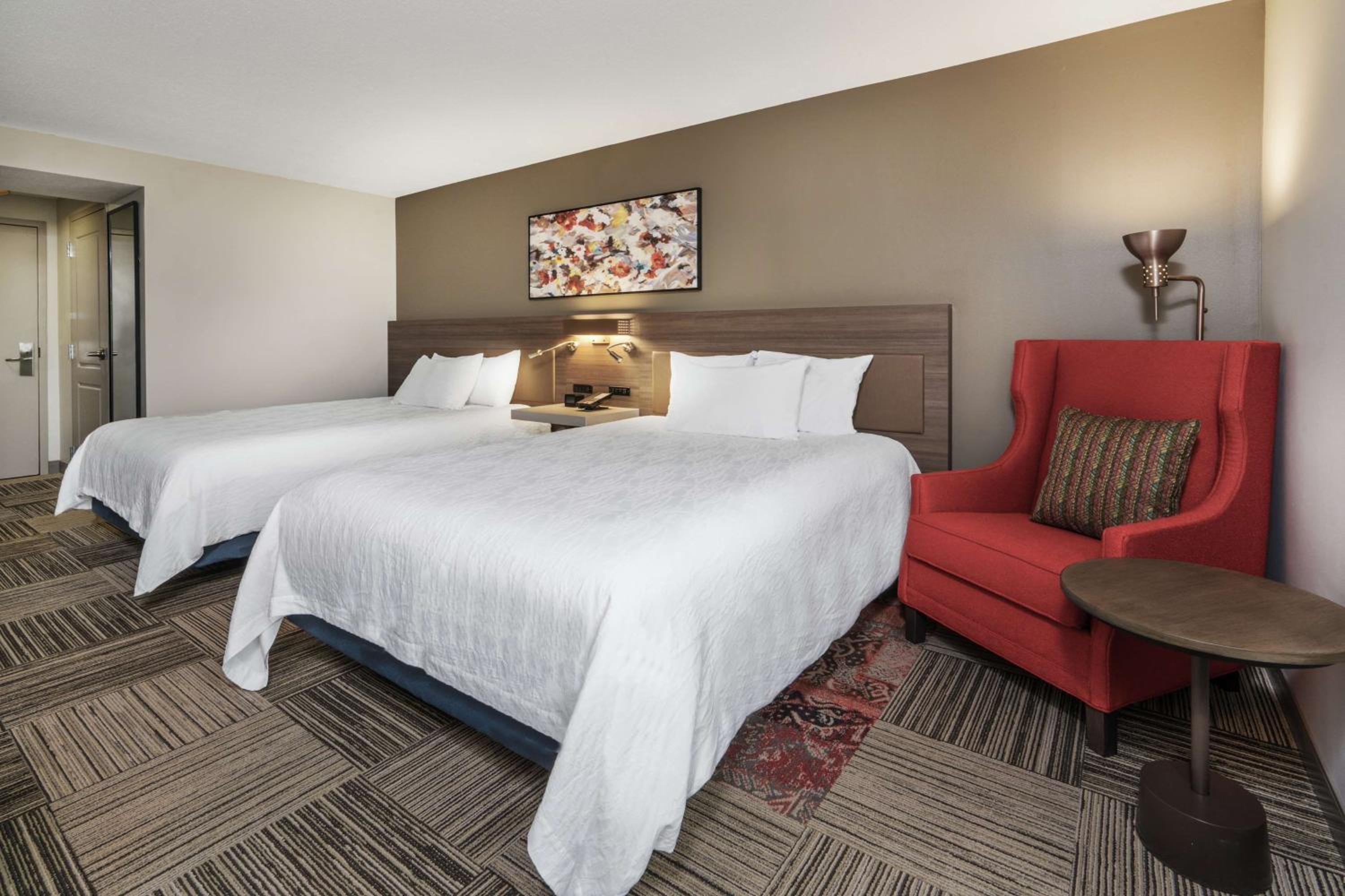 Queen Room with Two Queen Beds - Photo 1
