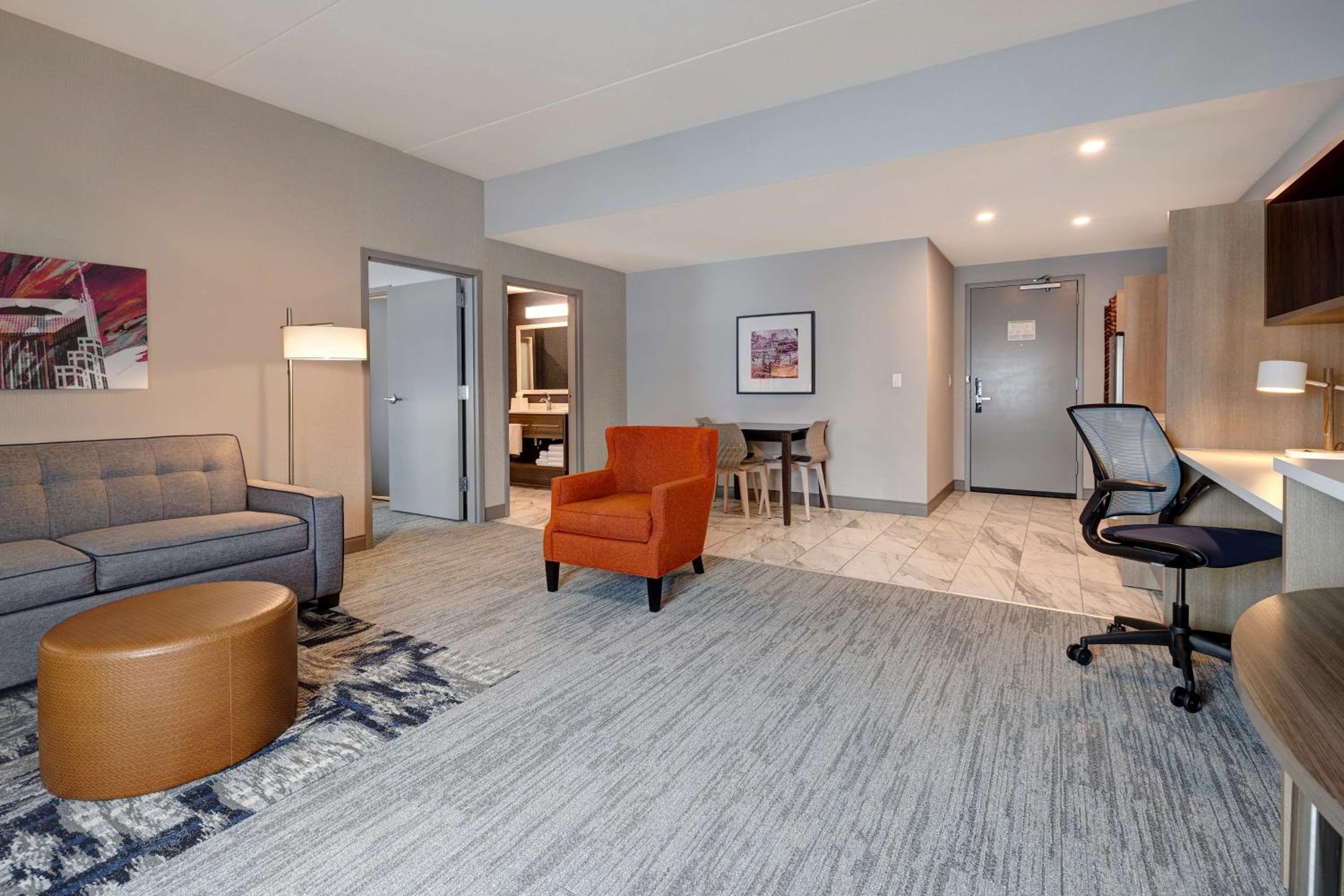 One-Bedroom King Suite - Non-Smoking - Photo 1
